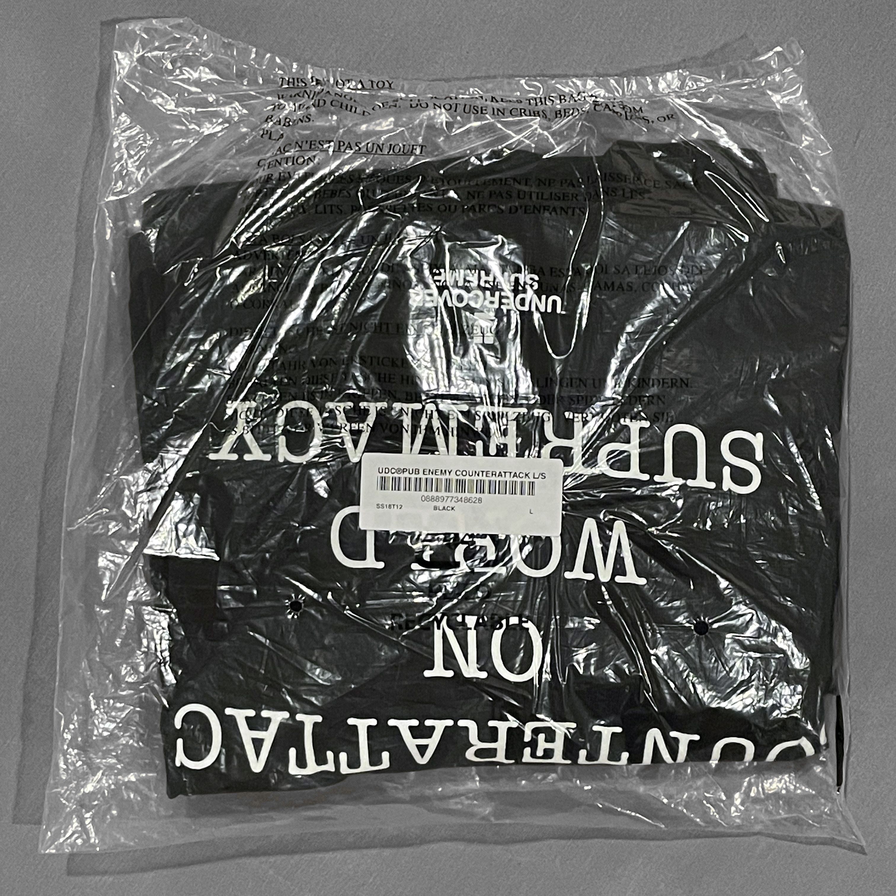 Supreme UNDERCOVER/Public Enemy Counterattack L/S Tee Size US L / EU 52-54 / 3 - 1 Thumbnail