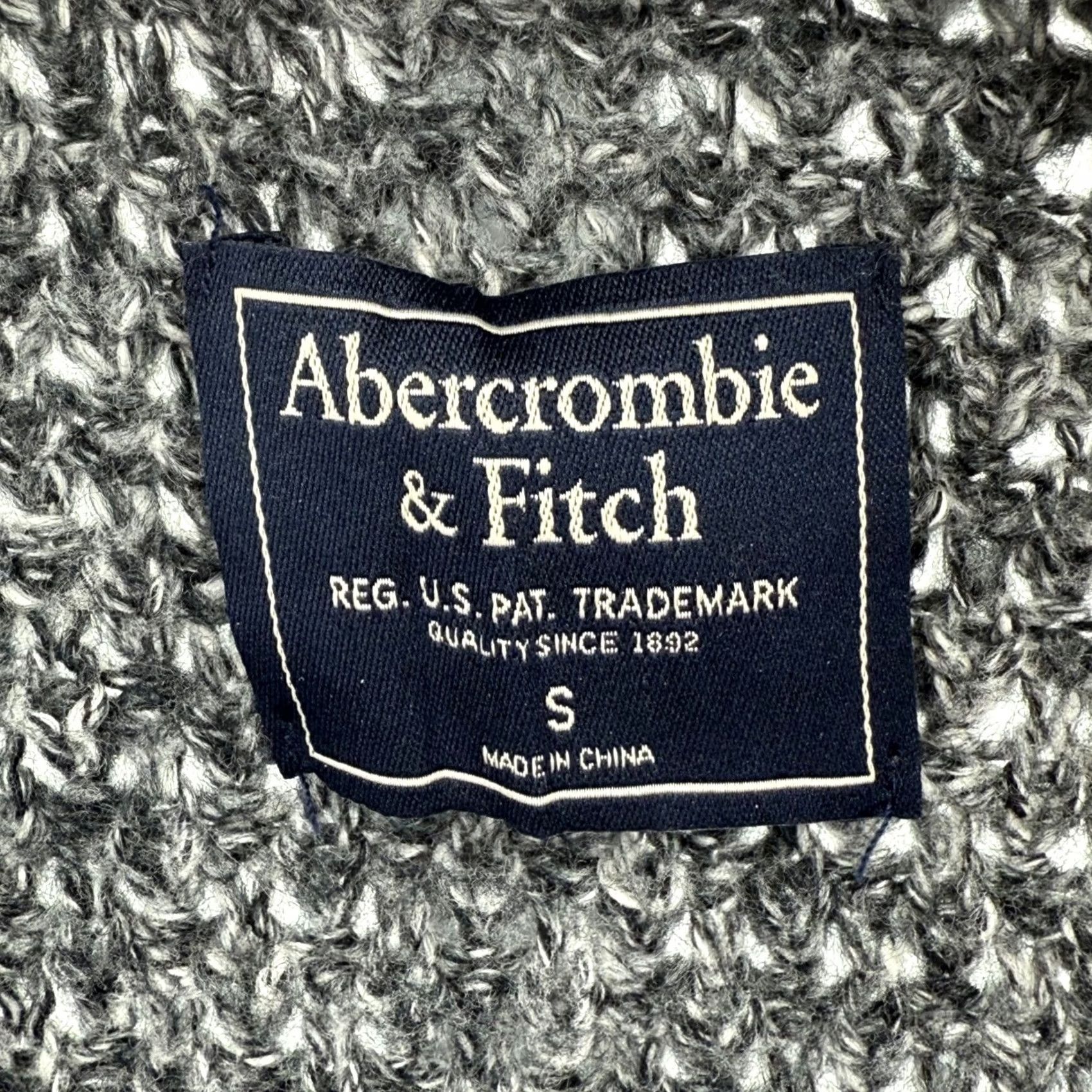 Abercrombie & Fitch Abercrombie & Fitch Cardigan Open Front Knit Pockets Gray Small Womens Sweater Knit Vest? Size S / US 4 / IT 40 - 3 Thumbnail