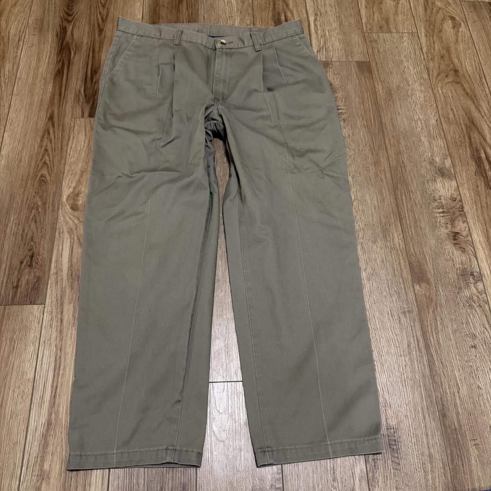 Wrangler Vintage Wrangler Premium Khaki Pleated Pants 38x29 Size US 38 / EU 54 - 1 Thumbnail