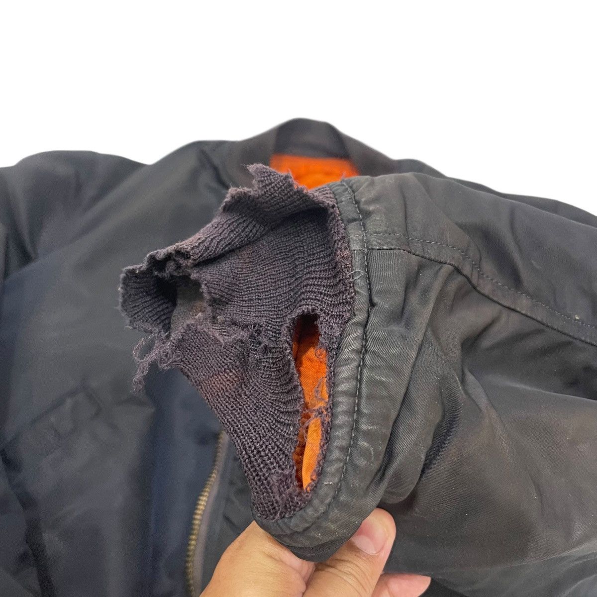 Alpha Industries Vintage Alpha Industries MA-1 Bomber Jacket Size US L / EU 52-54 / 3 - 12 Thumbnail