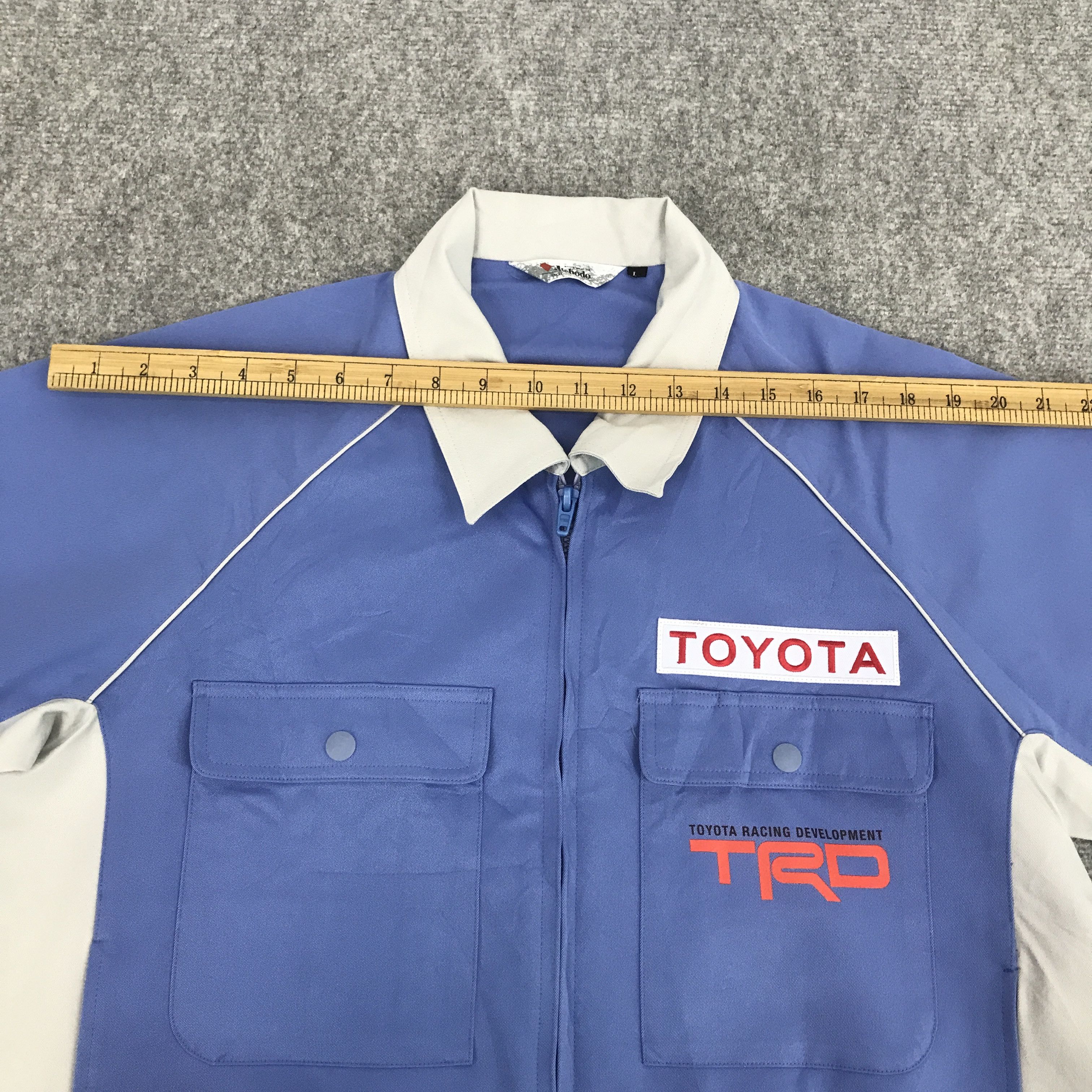 Sports Specialties TRD Development toyota racing uniform custom japan jacket Size US L / EU 52-54 / 3 - 5 Thumbnail
