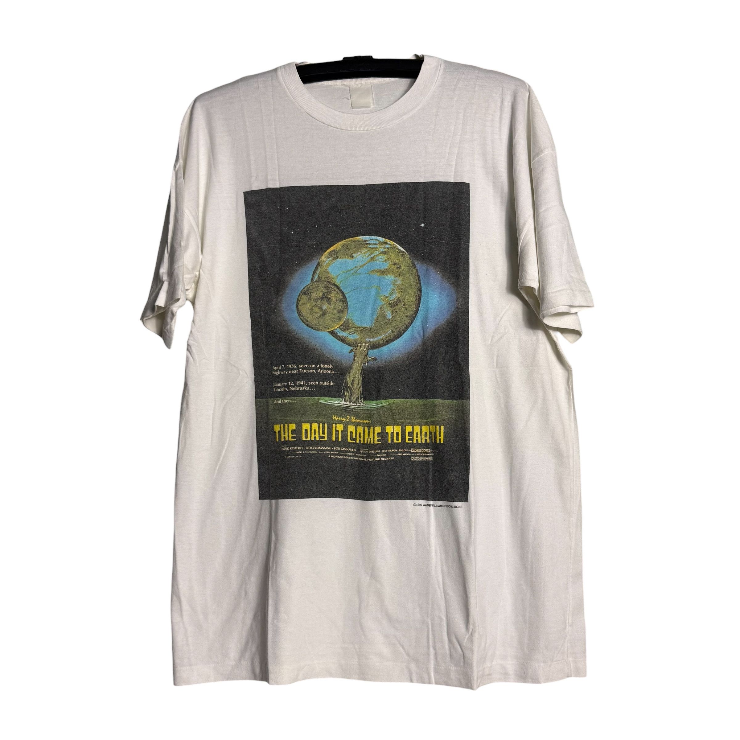 Expert Horror 🔥RARE🔥Vintage The Day It Come To Earth Movie T-shirt Size US L / EU 52-54 / 3 - 1 Thumbnail