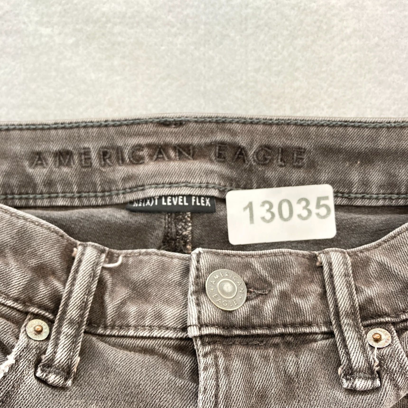 American Eagle Outfitters American Eagle Outfitters Skinny Jeans Mens 28x30 Light Gray Stretch Denim Distressed 5-Pocket Logo Slim Rise Low Inseam 30 Size US 28 / EU 44 - 4 Thumbnail
