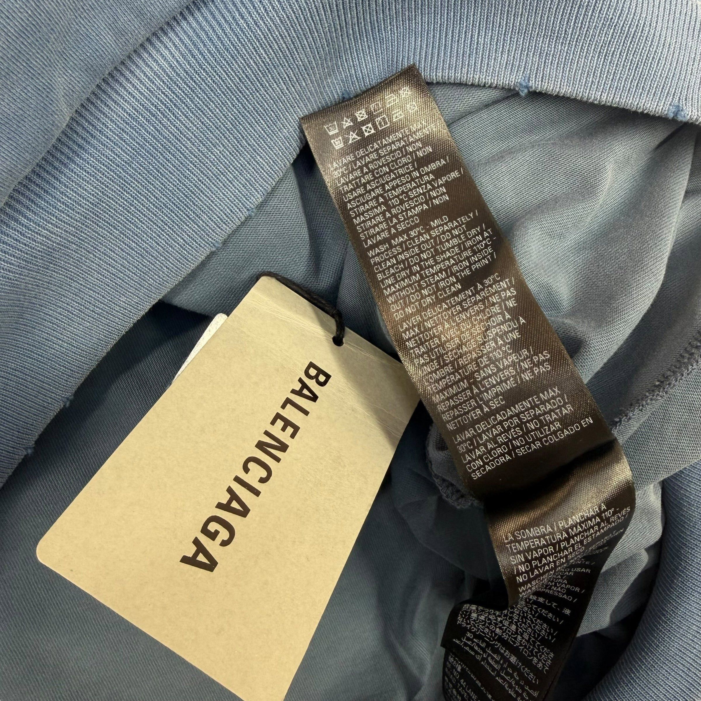 Balenciaga Balenciaga Washed Destruction Printed Logo Hoodie M Size US M / EU 48-50 / 2 - 6 Thumbnail