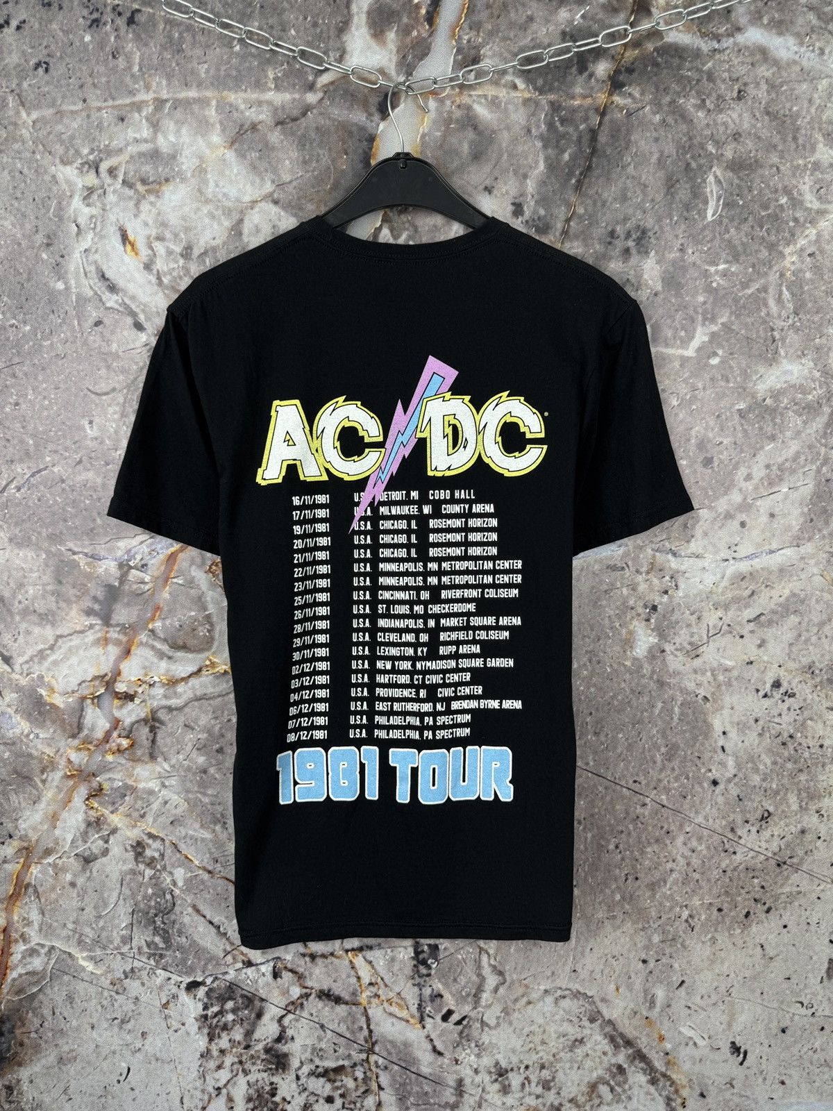AC/DC × Band Tees × Vintage Men’s AC/DC 1981 Tour T-Shirt Rock Band Size Medium Size US M / EU 48-50 / 2 - 6 Thumbnail