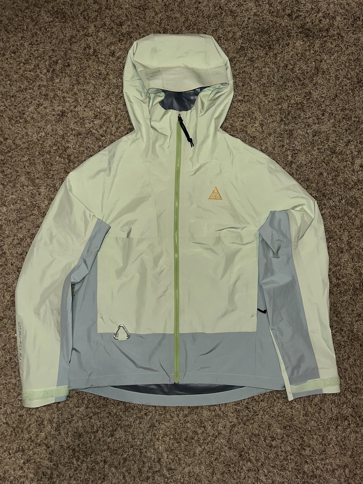 Nike Nike Men’s ACG SF Cascade Hooded Rain Jacket Size US S / EU 44-46 / 1 - 1 Thumbnail