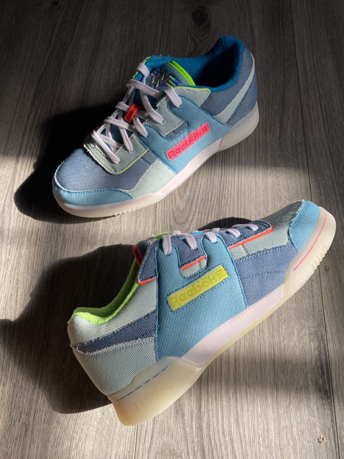 Reebok Reebok WorkOut Plus WW (WonderWoman) Size US 8.5 / EU 41-42 - 7 Thumbnail