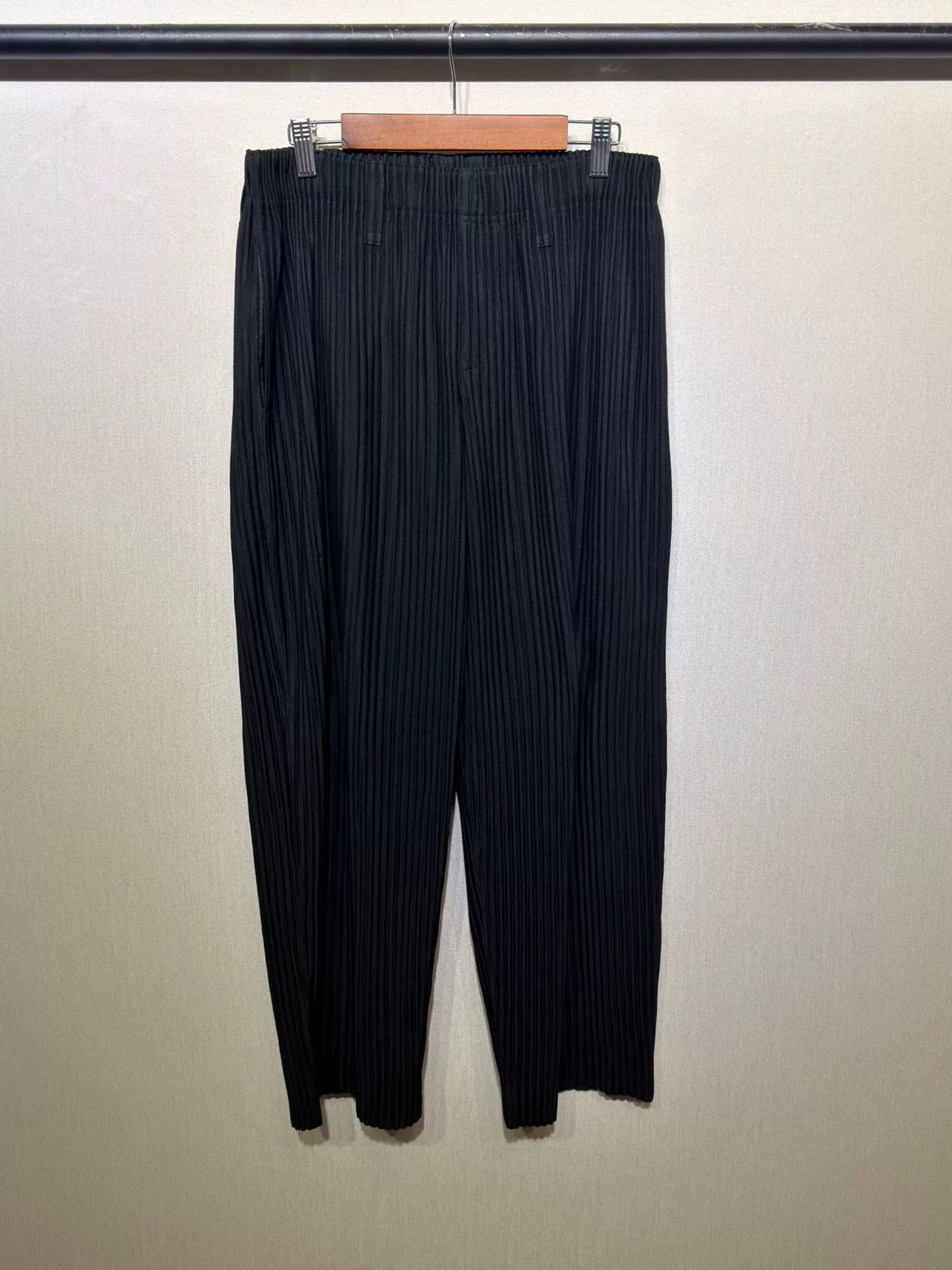 Issey Miyake Issey Miyake Black Classic Jeans Size 1 Size US 26 / EU 42 - 1 Thumbnail