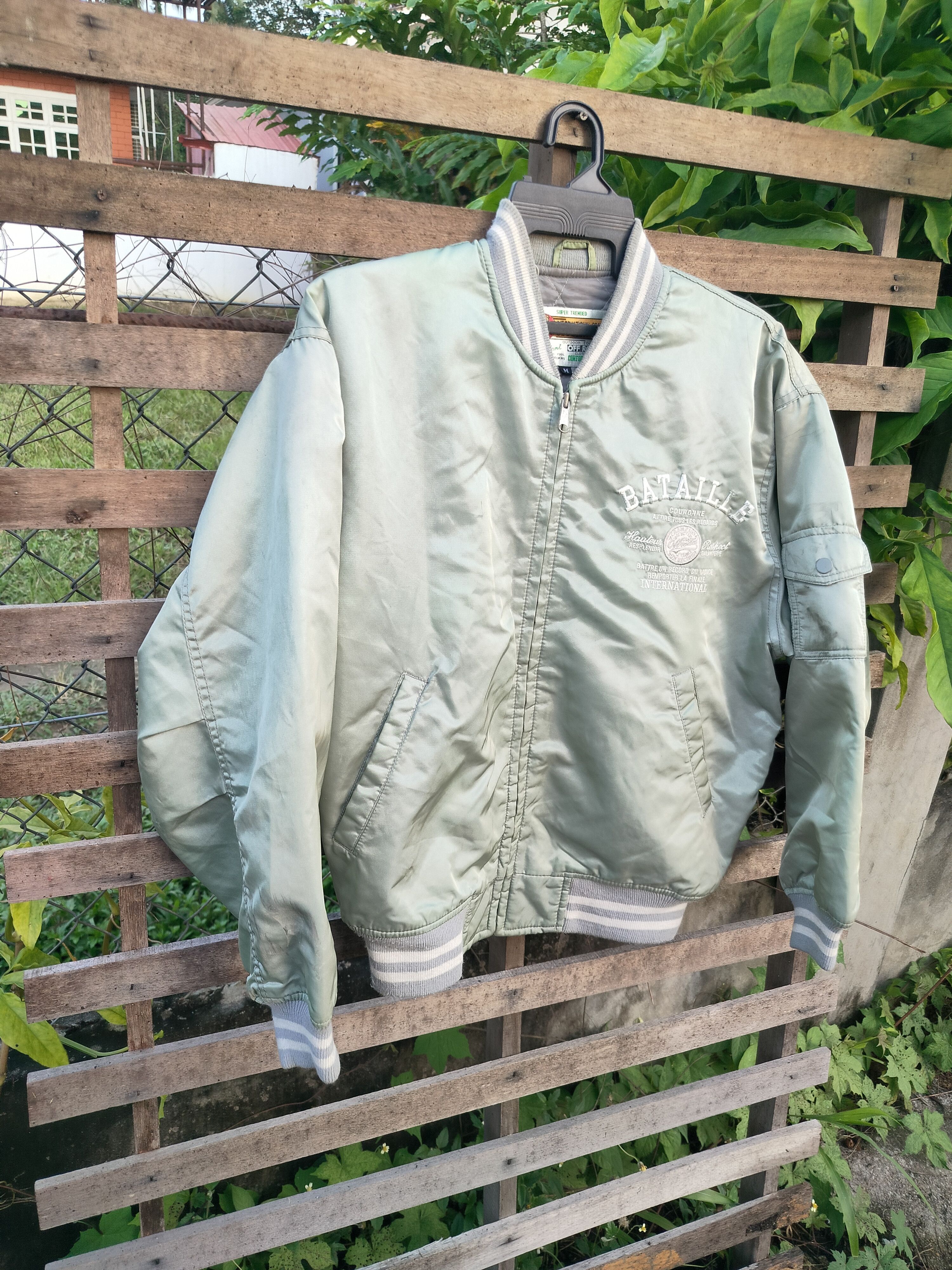 Japanese Brand × Vintage BATAILLE OFF ROAD COMING EMBROIDERED BOMBER JACKET Size US M / EU 48-50 / 2 - 5 Thumbnail