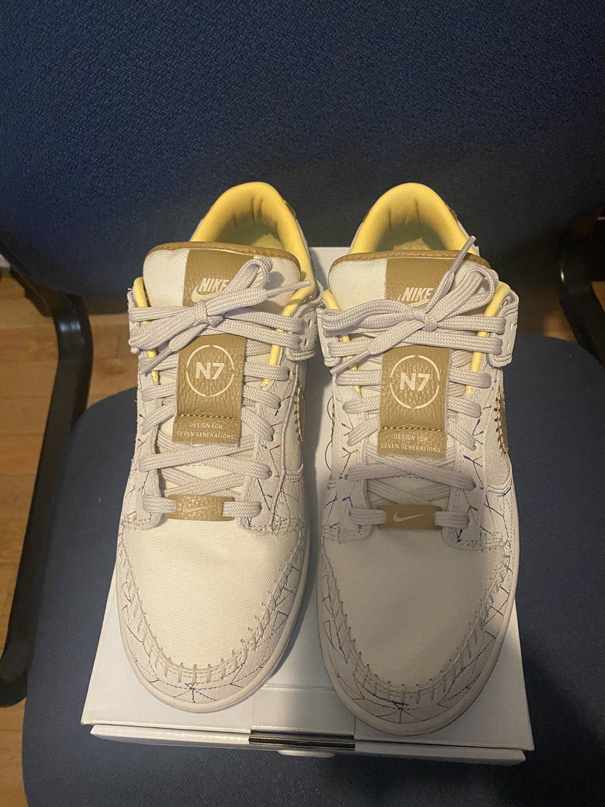Nike Nike dunk N7 by Kyrie Irving Size US 9 / EU 42 - 2 Thumbnail