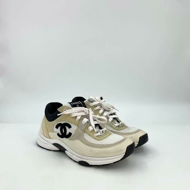 Chanel Chanel Logo Lace-Up Panda Sneakers Size US 9 / EU 42 - 2 Thumbnail