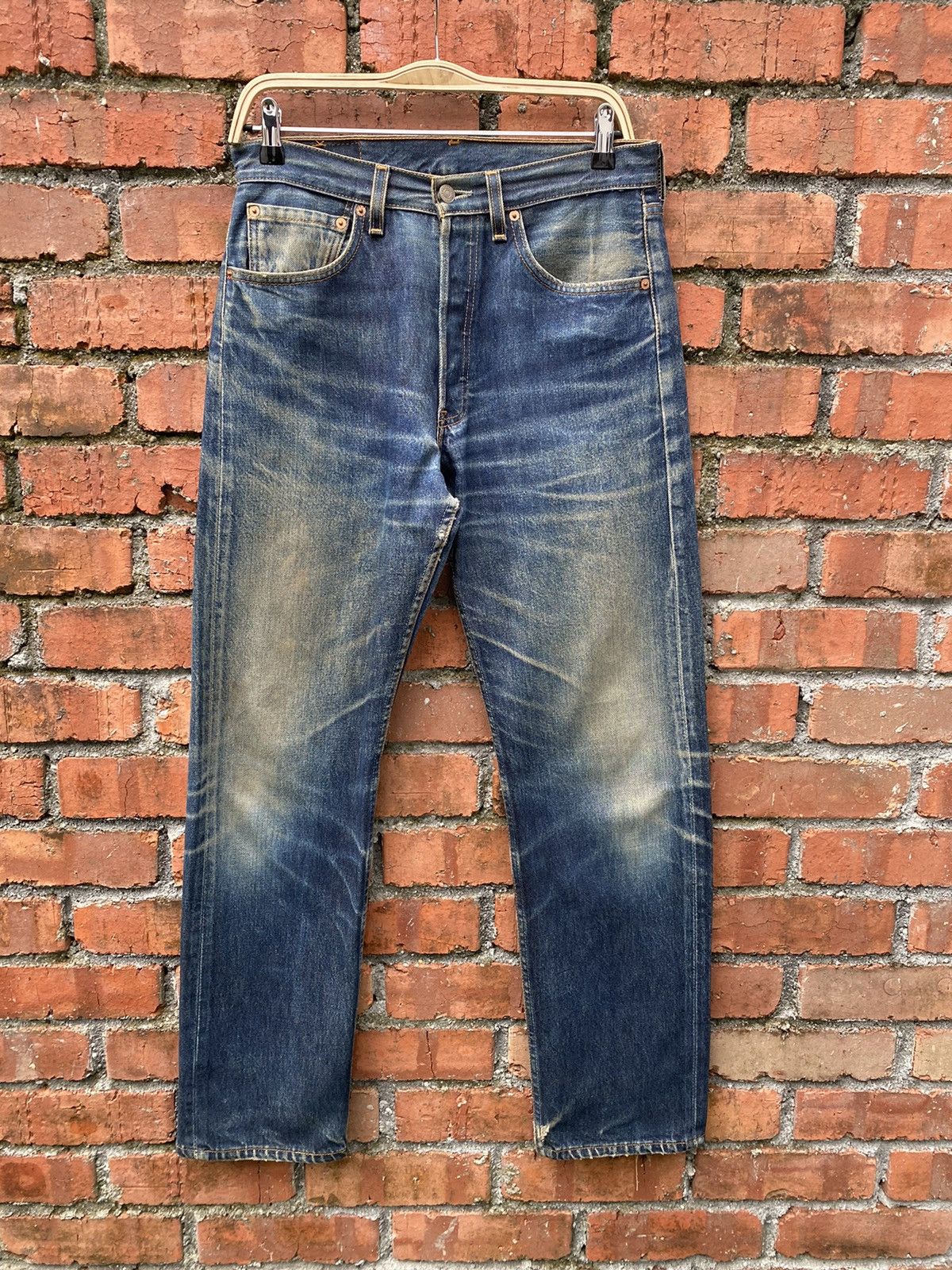 Levi's × Levi's Vintage Clothing × Vintage W31x32 vintage levi's 501 90s Made in USA faded Size US 31 - 1 Thumbnail