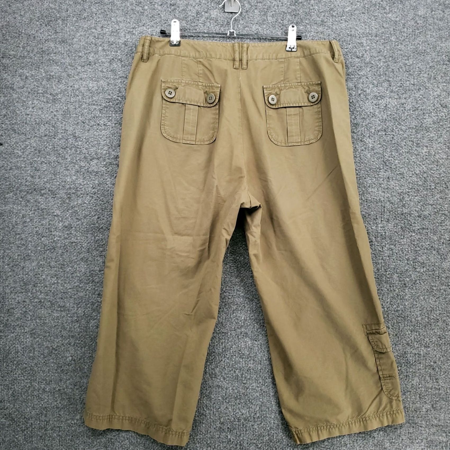 J. Jill J. Jill Beige Cropped Pants Womens 12 Mid Rise Below Waist Cargo Size 34" / US 12 / IT 48 - 2 Thumbnail