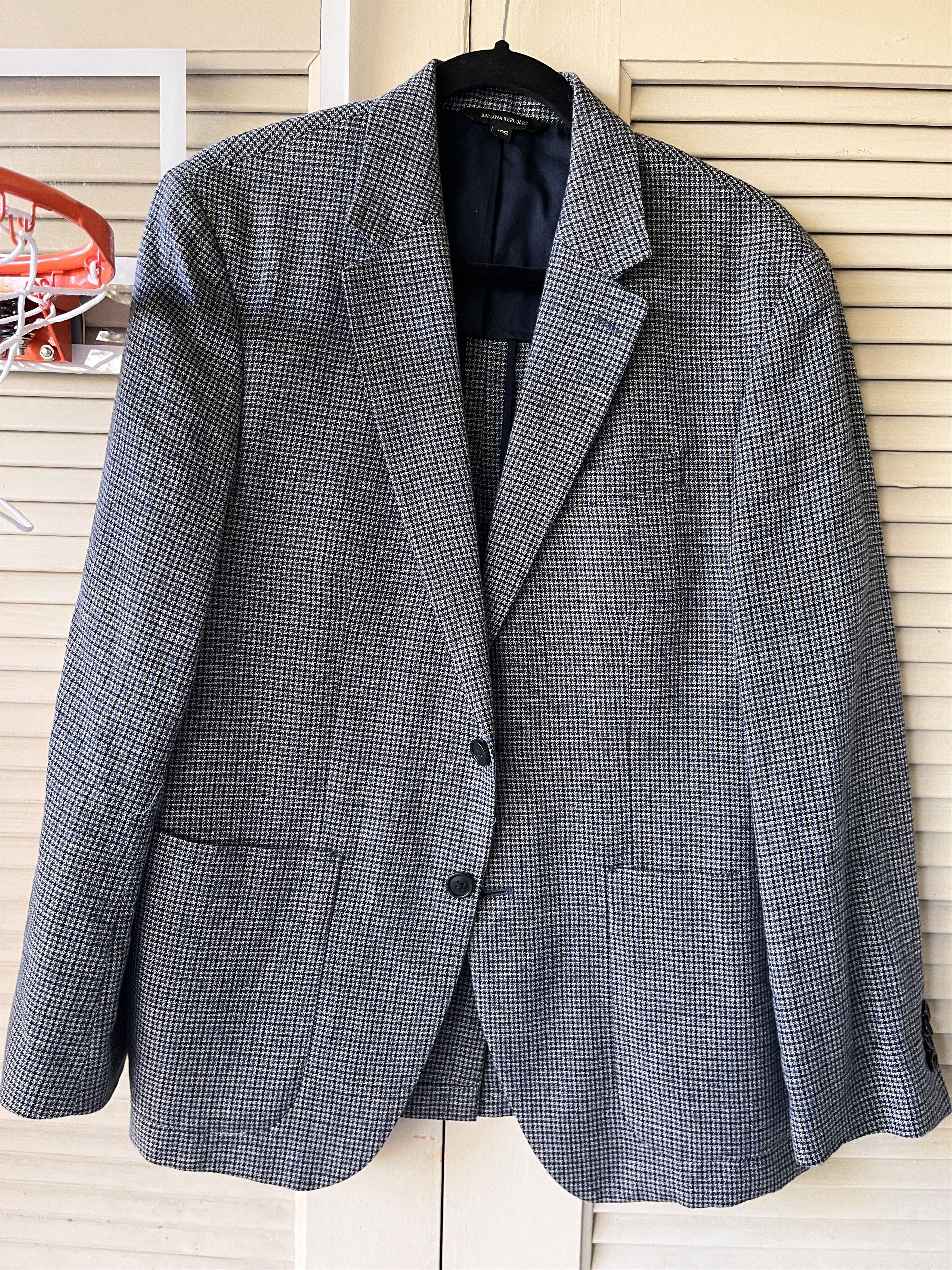 Banana Republic Slim Fit Blazer Size 40S - 5 Thumbnail