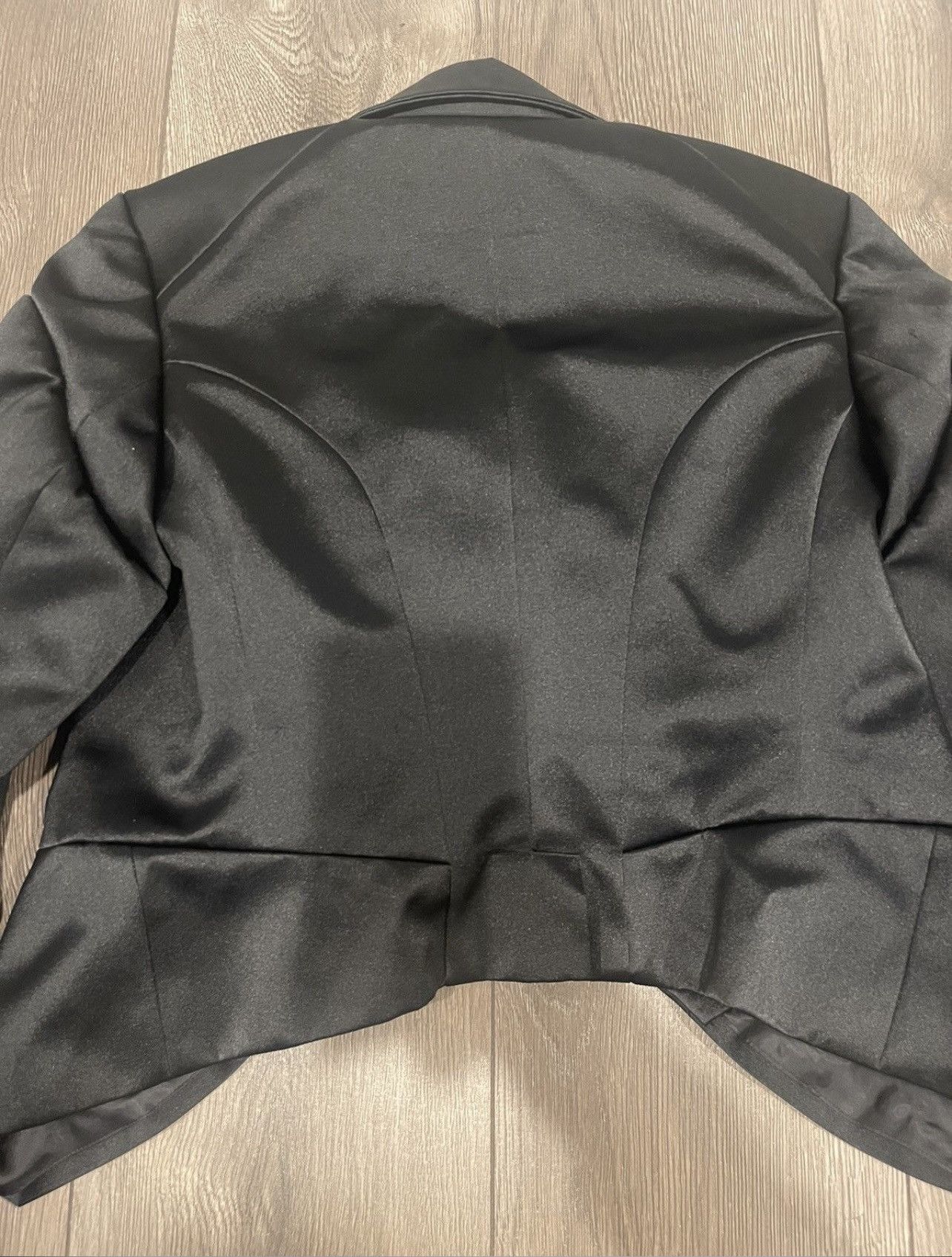 Comme des Garcons Comme Des Garcon cropped satin tux jacket Size S / US 4 / IT 40 - 8 Thumbnail