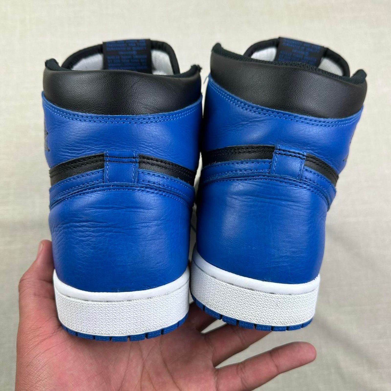 Jordan Brand 2017 Jordan 1 High "Royal" Men 11 Size US 11 / EU 44 - 5 Thumbnail