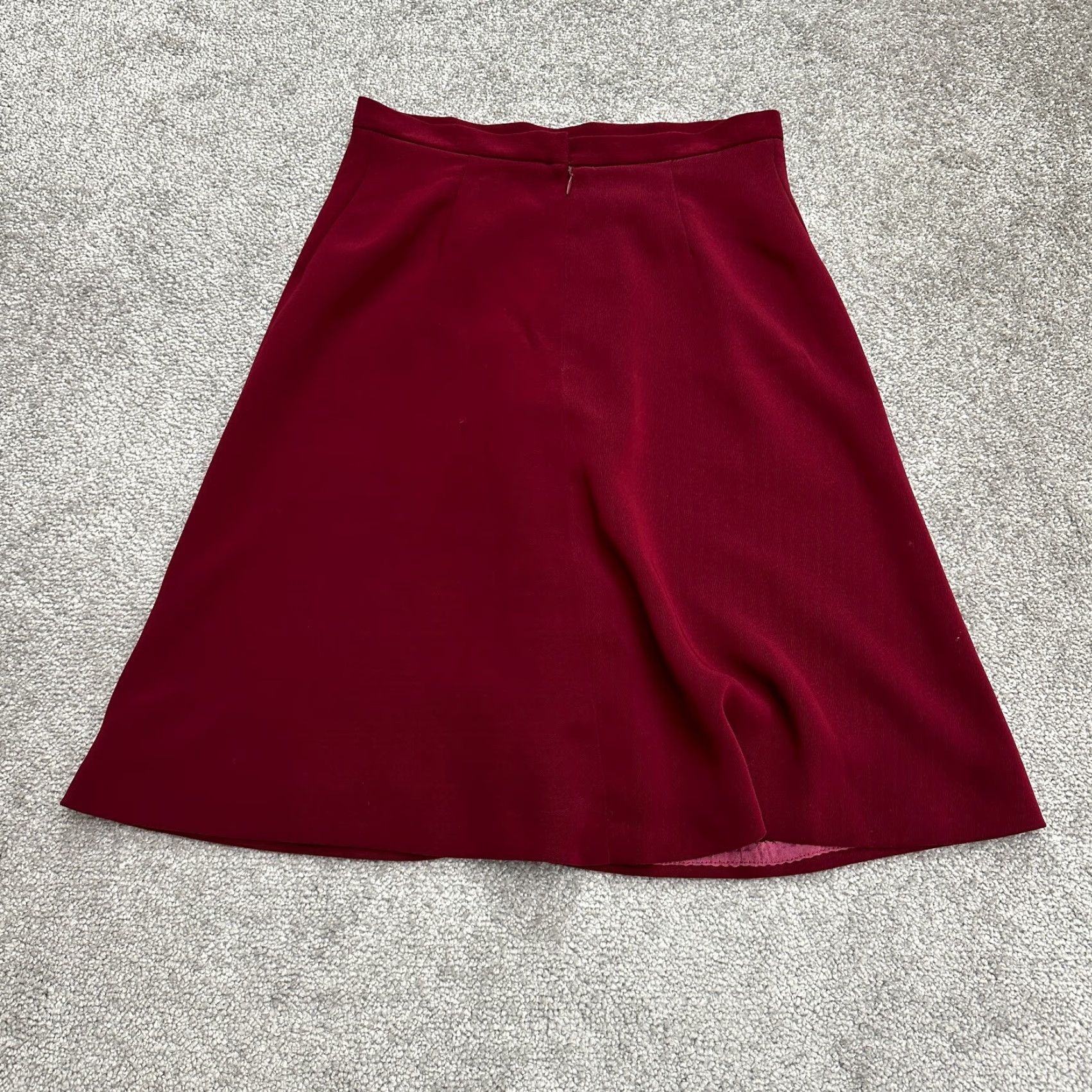 Vintage Barami Skirt Women Midi A-Line 6 Red Solid Lined Workwear Zip 26in Waist 22in Length Barami Women Skirt Size 28" / US 6 / IT 42 - 2 Thumbnail