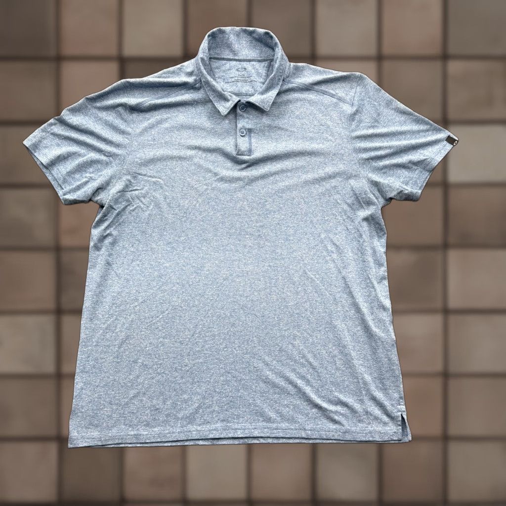 Oakley Oakley Polo Shirt Mens XL Blue Short Sleeve Performance Golf Athletic Polo Shirt Size US XL / EU 56 / 4 - 1 Thumbnail