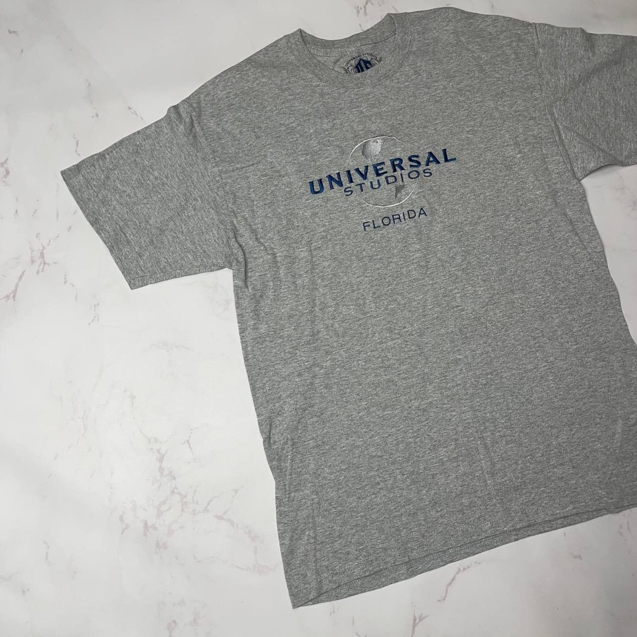 Vintage Universal Studios Florida Sz L Embroidered Logo T-Shirt Size US L / EU 52-54 / 3 - 4 Thumbnail