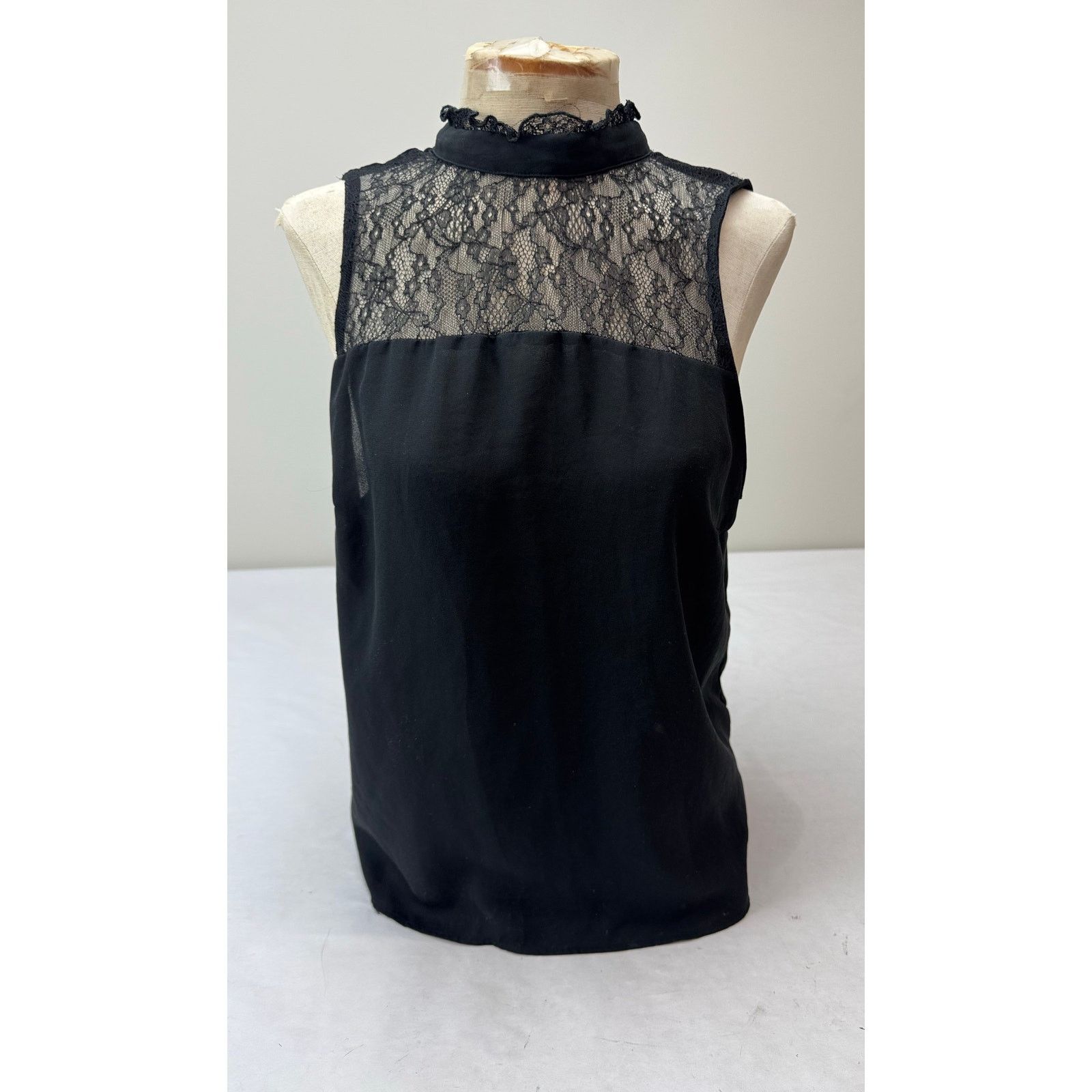 Zara Black Whimsigoth Lace Mock Neck Blouse Sleeveless Zara XS Size XS / US 0-2 / IT 36-38 - 1 Thumbnail