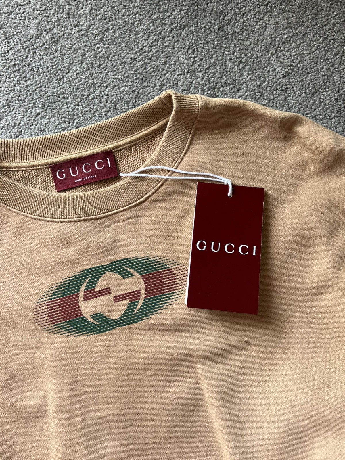 Gucci Sweatshirt Gucci Back Logo Crew Neck New Collection Size US M / EU 48-50 / 2 - 7 Thumbnail