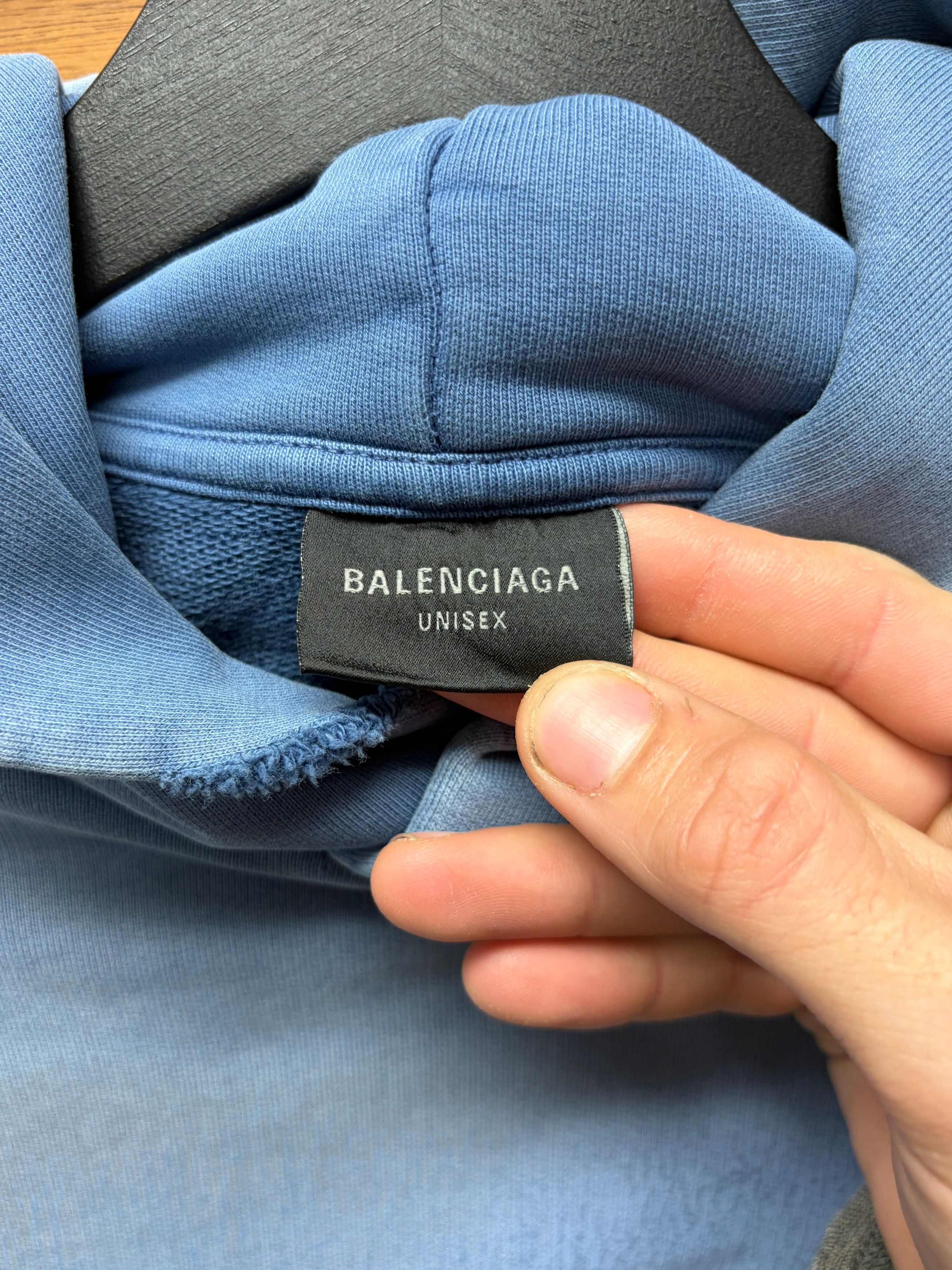 Balenciaga AW2023 Balenciaga ‘Paris Moon’ Blue Heavy Distressed Hoodie Size US L / EU 52-54 / 3 - 3 Thumbnail