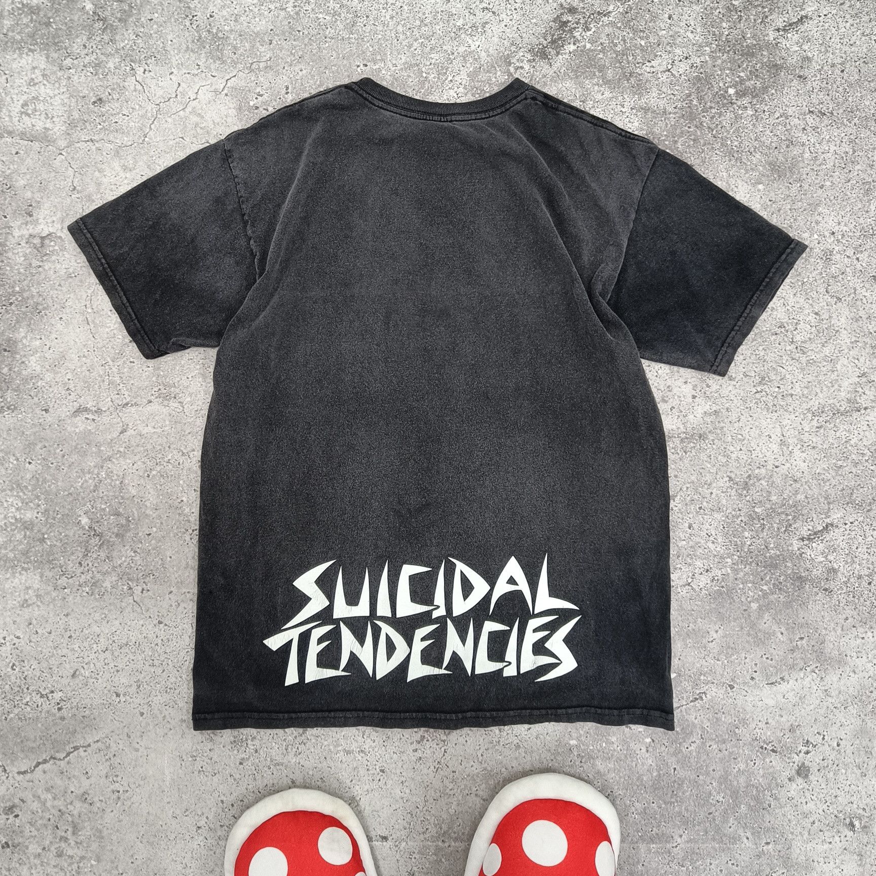 Band Tees × Dogtown × Vintage Vintage Suicidal Tendecies disstressed faded T-Shirt Size US L / EU 52-54 / 3 - 5 Thumbnail