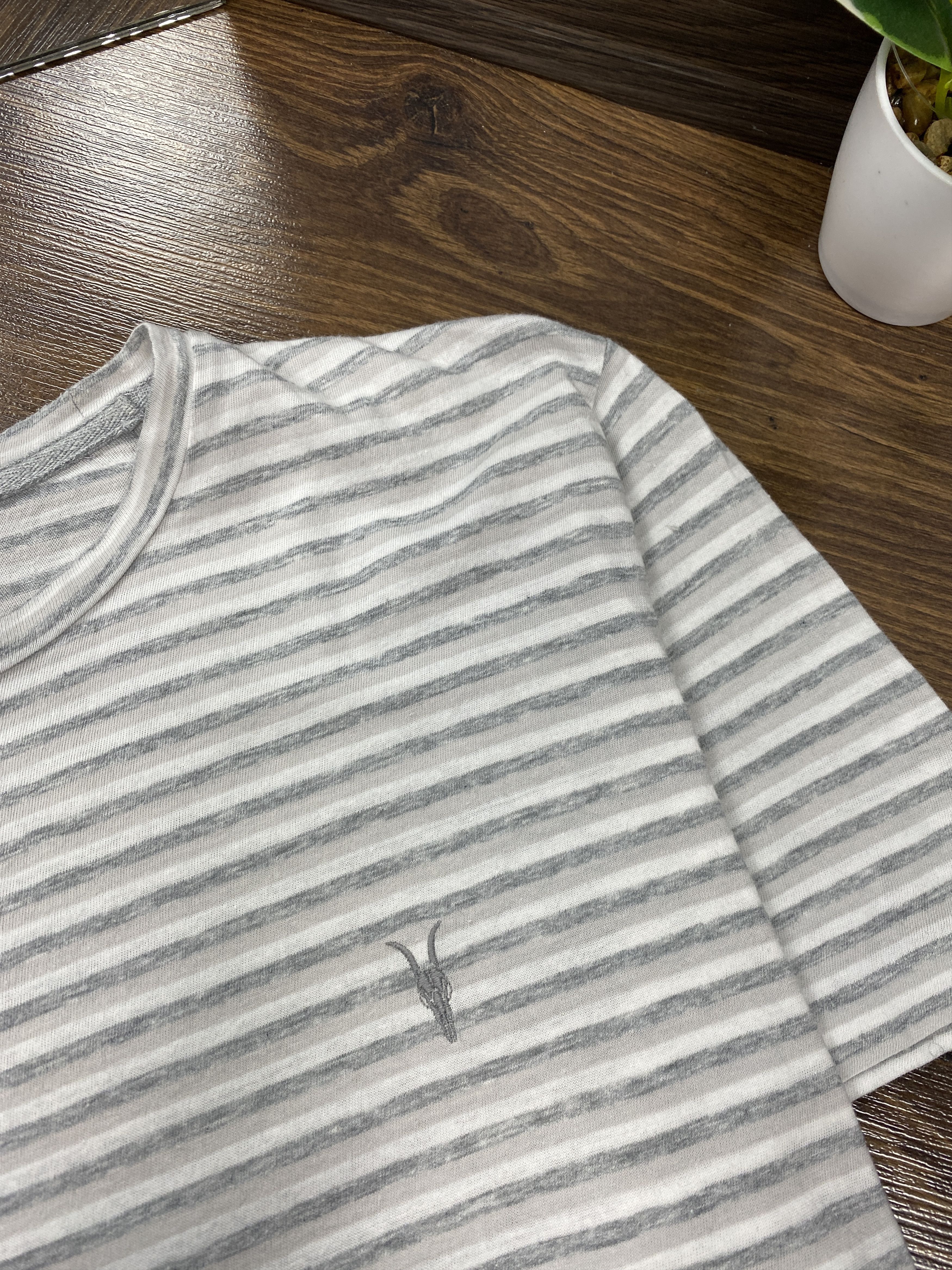 Allsaints Allsaints vintage short sleeve t-shirt y2k Size US XS / EU 42 / 0 - 3 Thumbnail