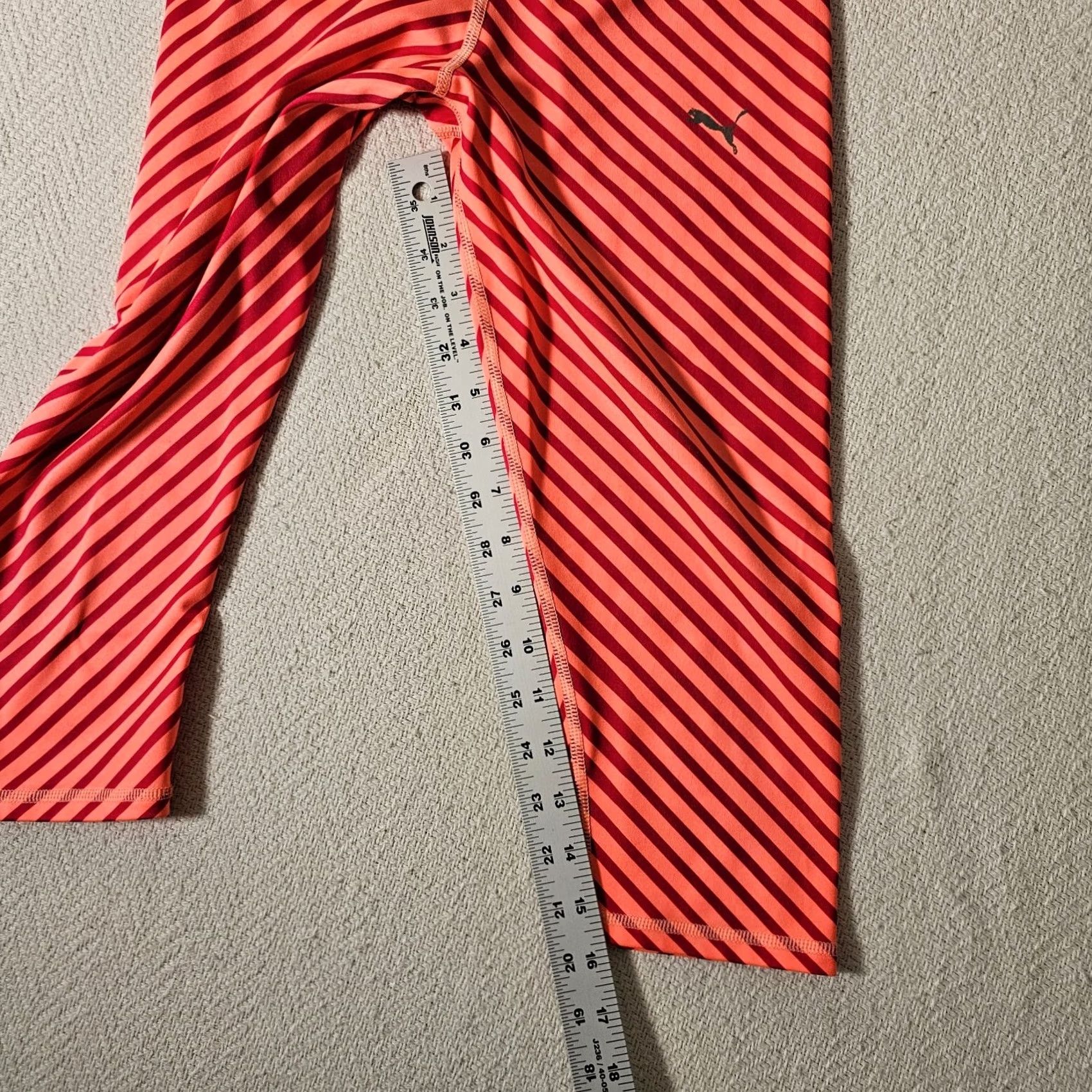 Puma PUMA Fitness Pants Women's Pink Striped Cropped Athletic Bottoms XS Hosiery & Sportswear Pants Size 26" / US 2 / IT 38 - 6 Thumbnail