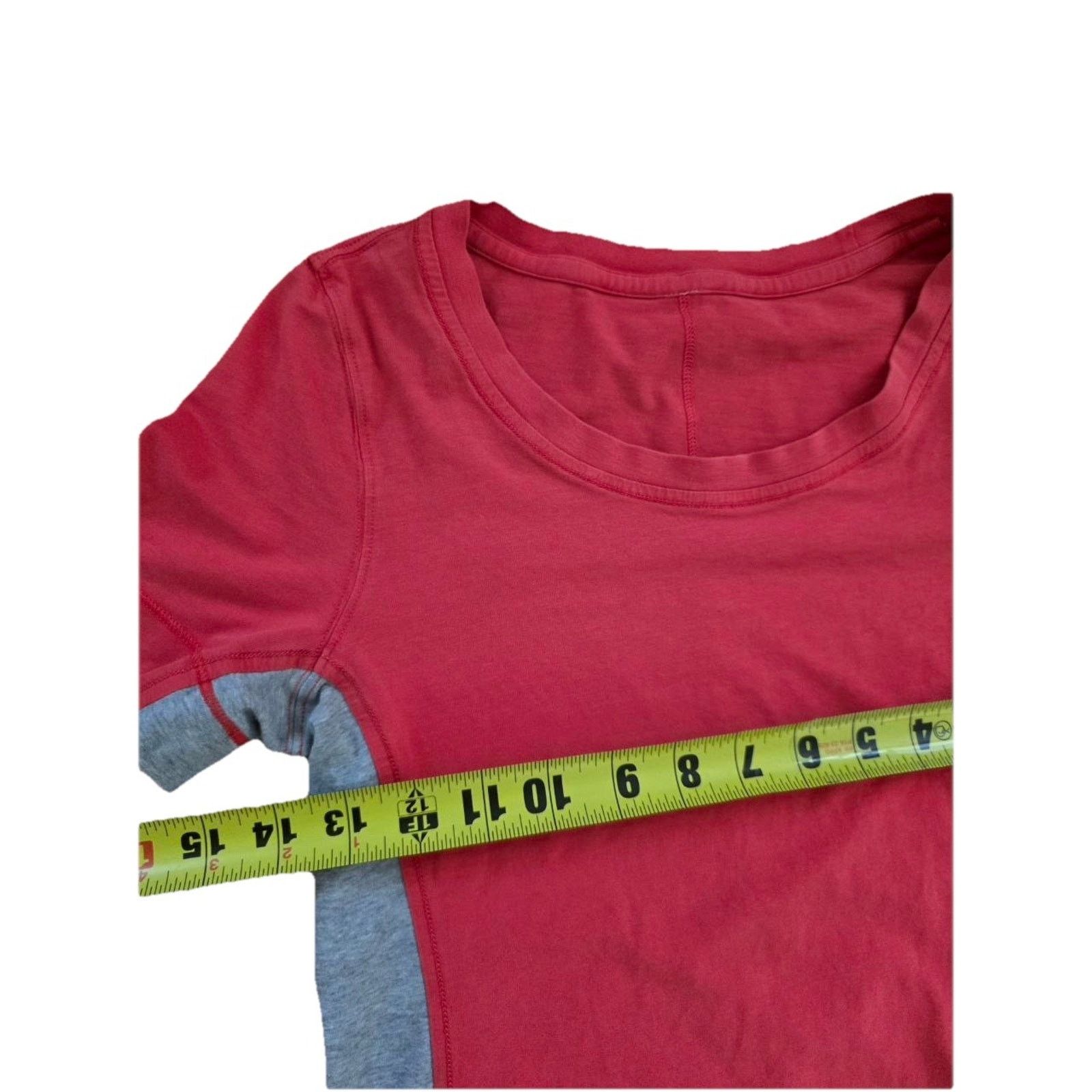 Lululemon Lululemon Women’s Short Sleeve Tee Red/Grey Medium A001494 Size M / US 6-8 / IT 42-44 - 4 Thumbnail