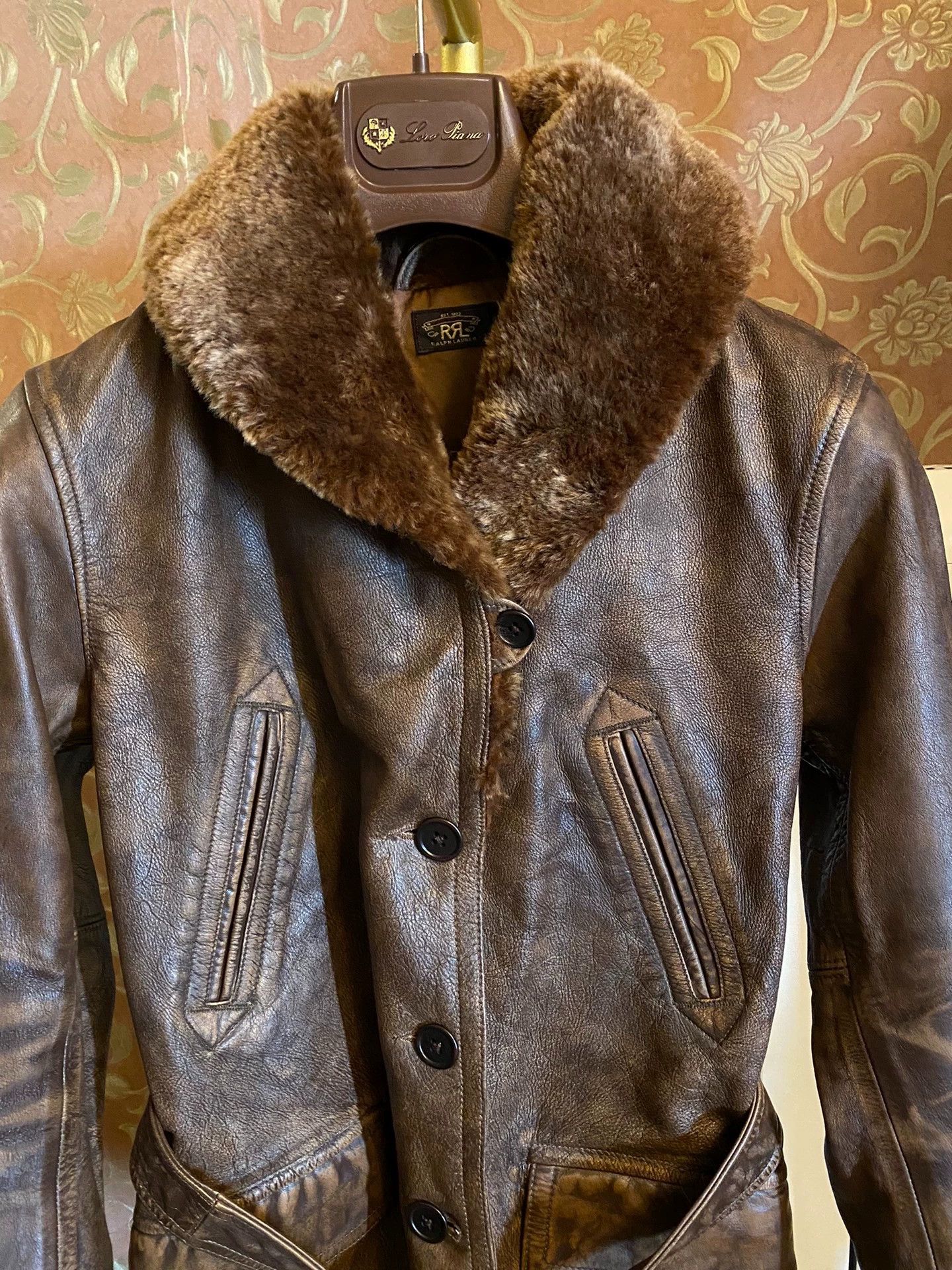 RRL Ralph Lauren RRL Women's Distressed Cowhide Leather Jacket Lamb Fur Size S / US 4 / IT 40 - 7 Thumbnail