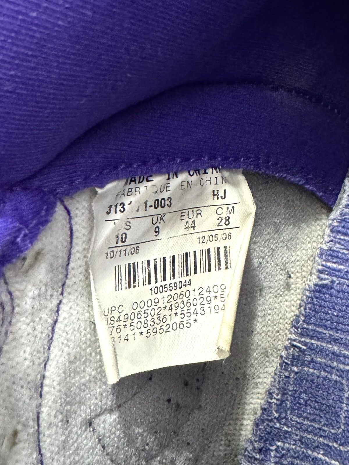 Nike Rare Nike SB Dunk High Dinosaur JR Size US 10 / EU 43 - 6 Thumbnail
