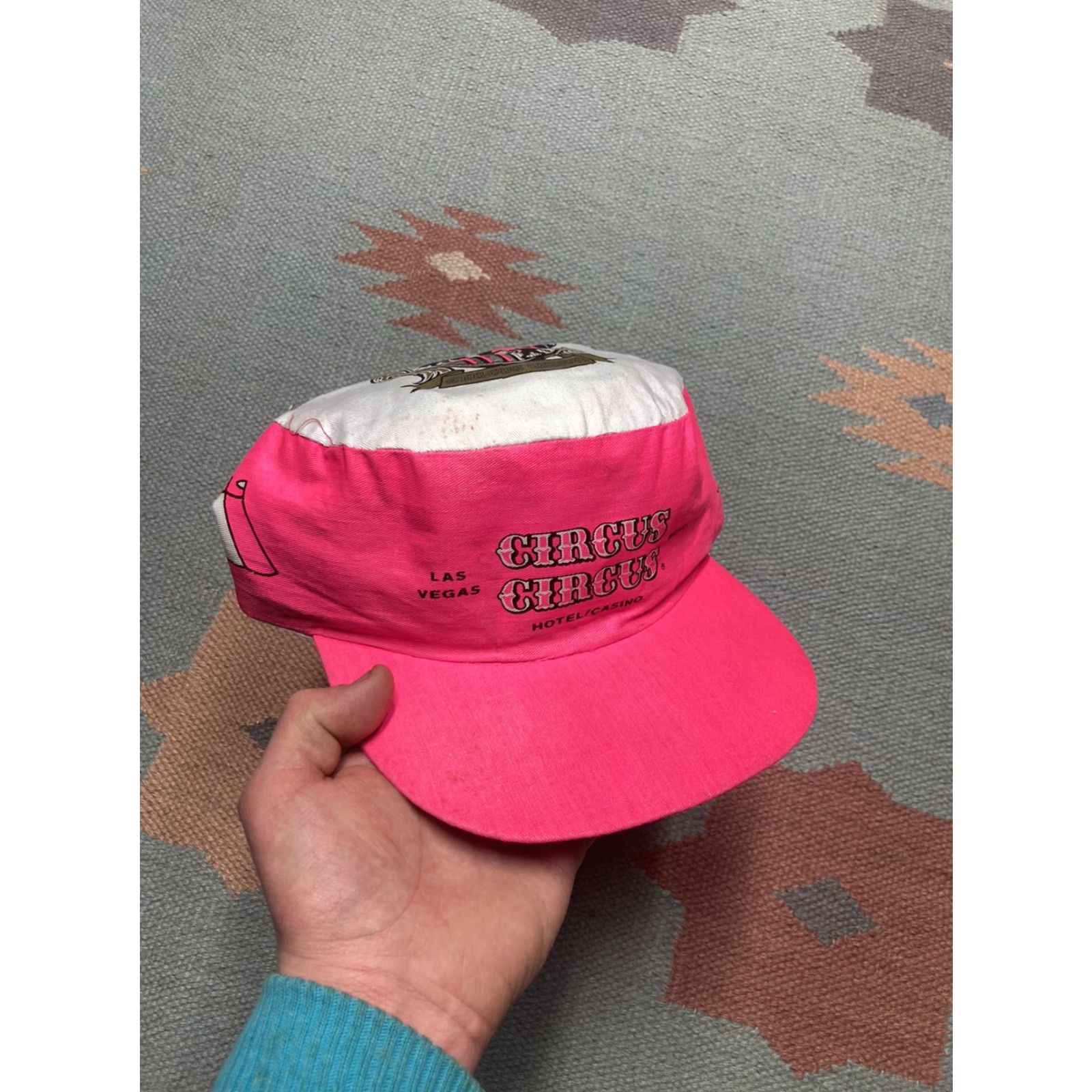 Pinko VINTAGE SnapBack hat cap circus circus Las Vegas hotel casino pink 90s Men Adjustable Pink 90s SnapBack Mens Size ONE SIZE - 2 Thumbnail