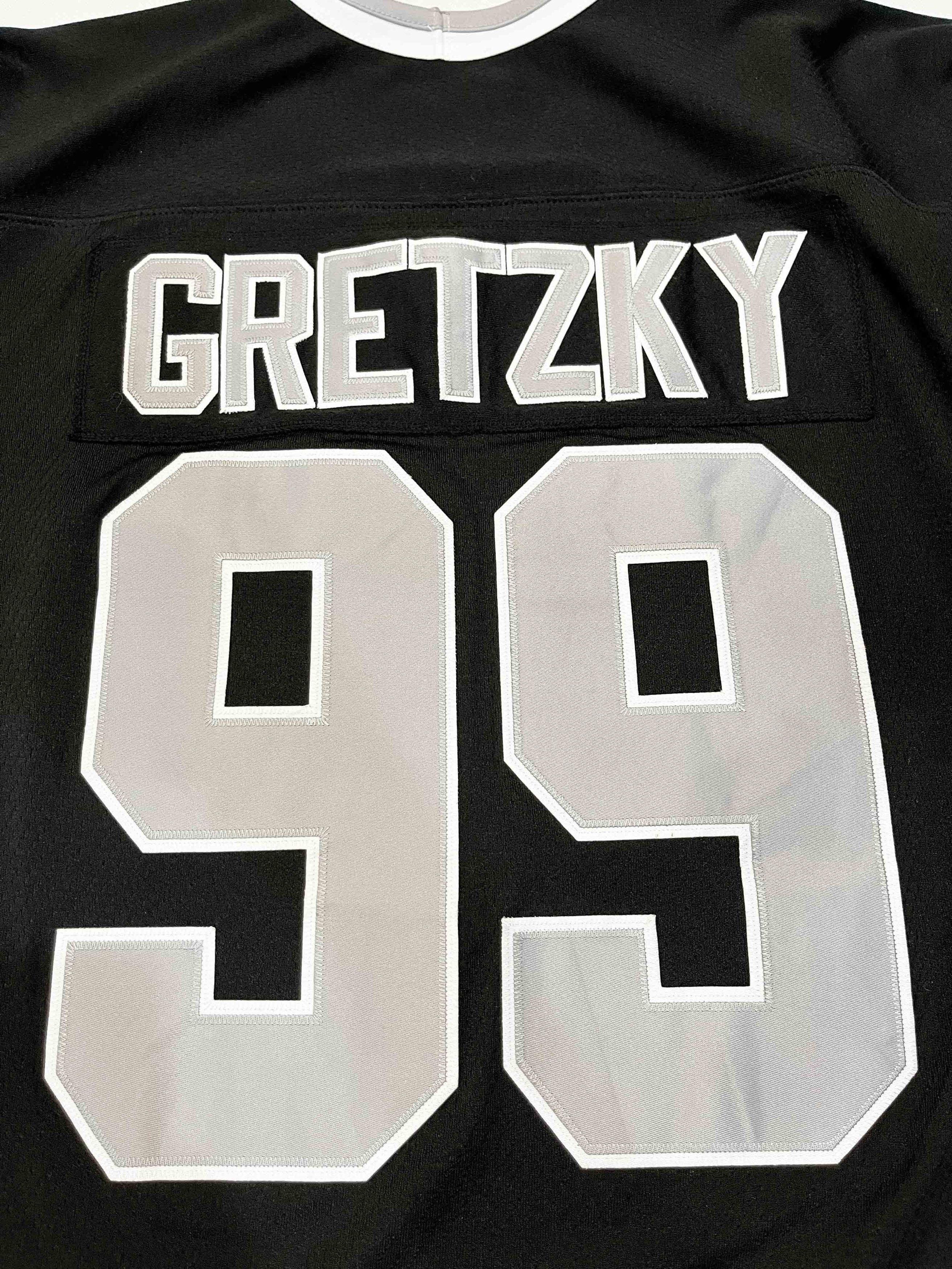 Ccm × NHL CCM Heroes Los Angeles Kings GRETZKY #99 NHL Hockey Jersey Size US XL / EU 56 / 4 - 6 Thumbnail