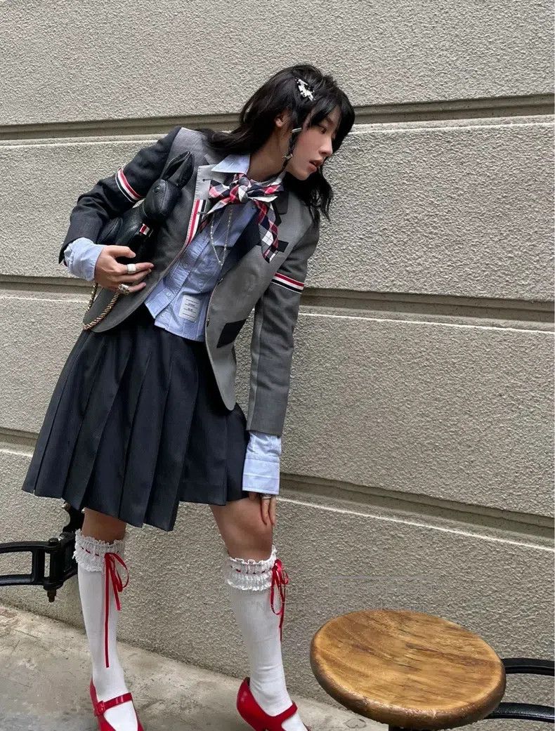 Thom Browne Thom Browne Pleated Skirt Size 26" / US 2 / IT 38 - 8 Thumbnail