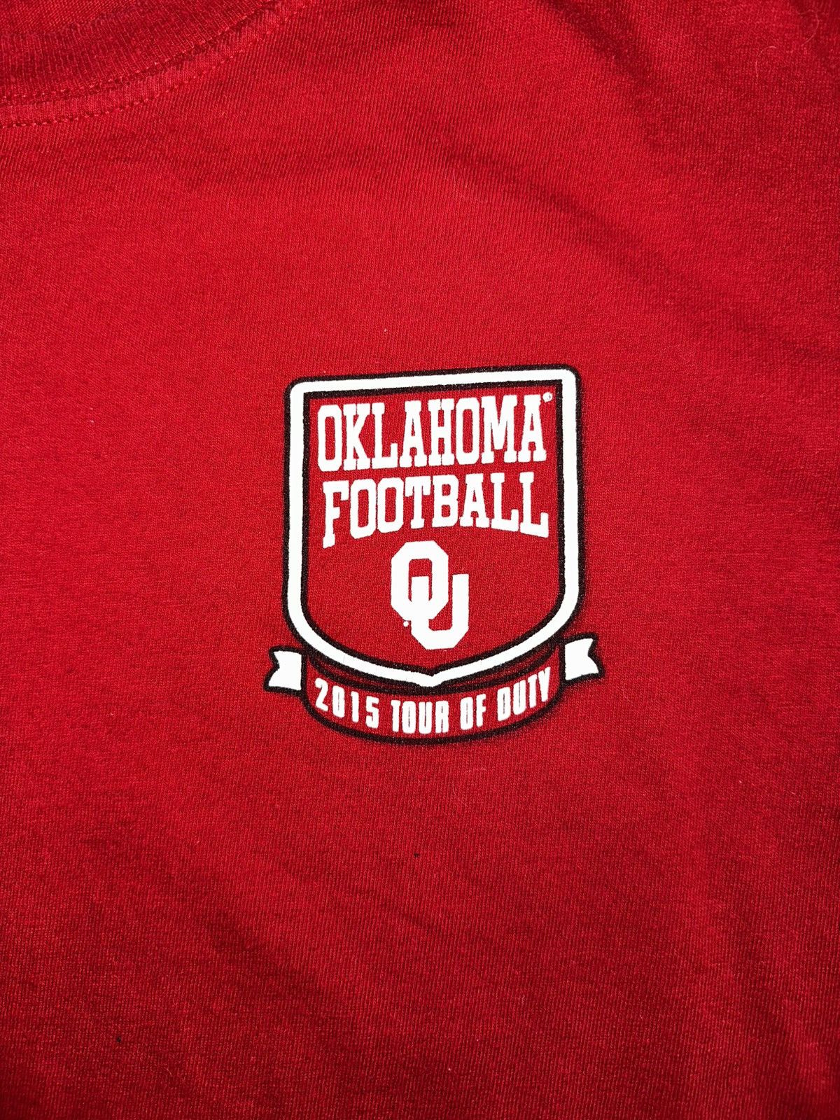 Vintage 2015 University of Oklahoma Tour of Duty tee Size US XXL / EU 58 / 5 - 3 Thumbnail