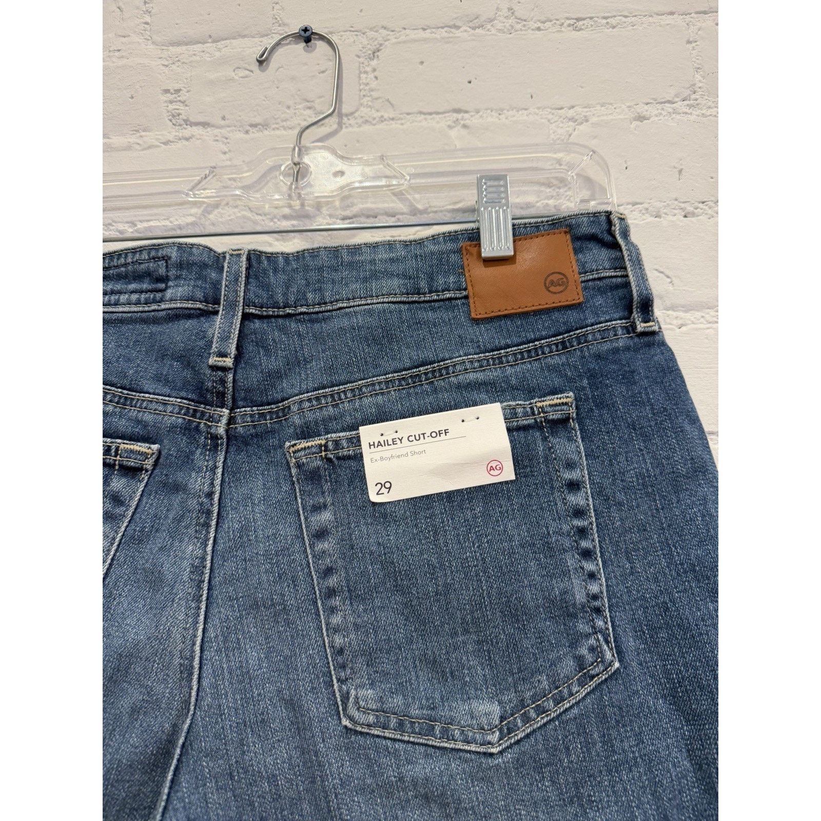 AG Adriano Goldschmied AG Hailey CutOff ExBoyfriend Jean Jorts Made In Japan Size 29" - 6 Thumbnail