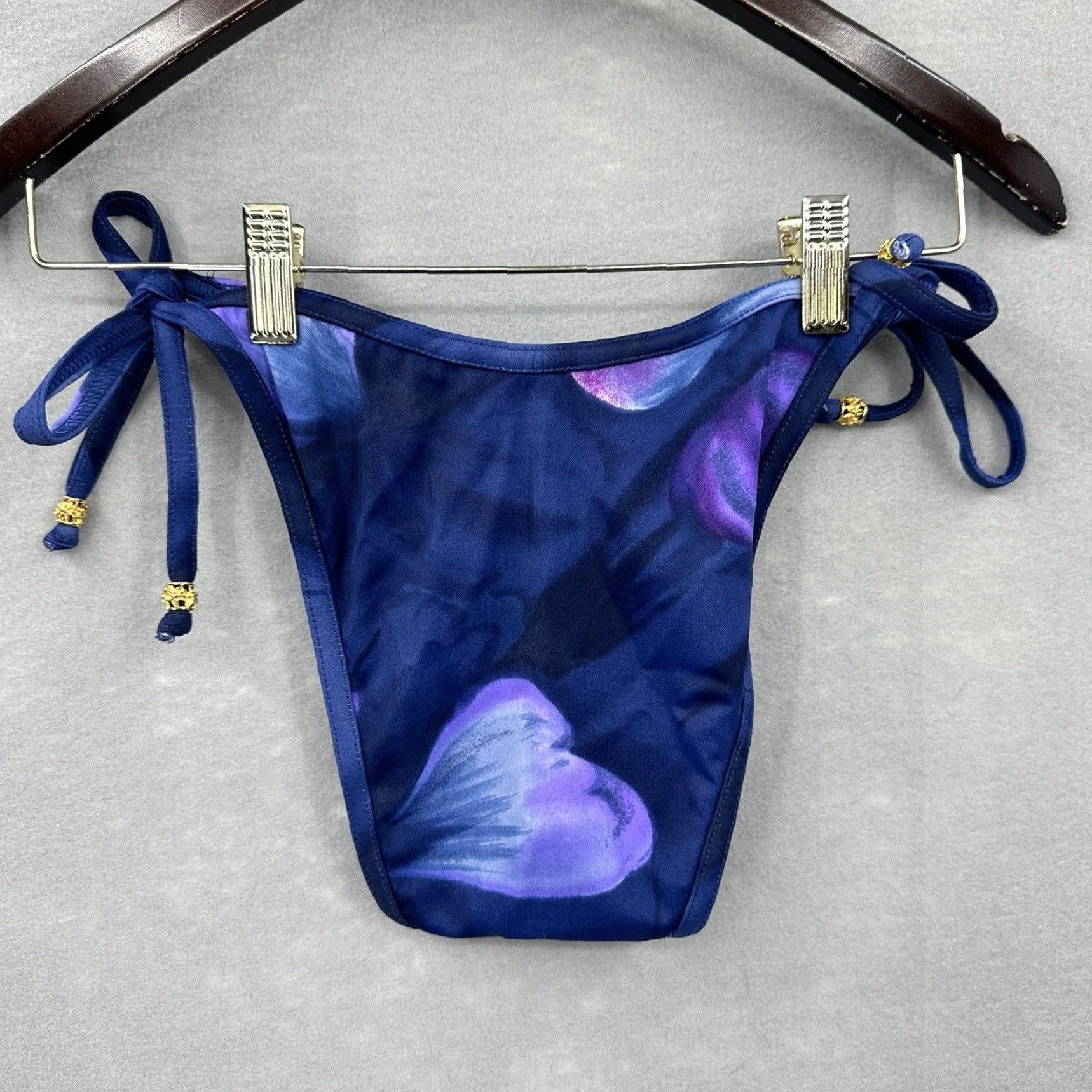 Vintage Tara Grinna Bikini Bottom Womens 8 Blue Floral Adjustable Tie Side USA Beachwear Swimsuit Bikini Womens 8 Blue Floral Adjustable Tie Side USA Size 30" / US 8 / IT 44 - 6 Thumbnail