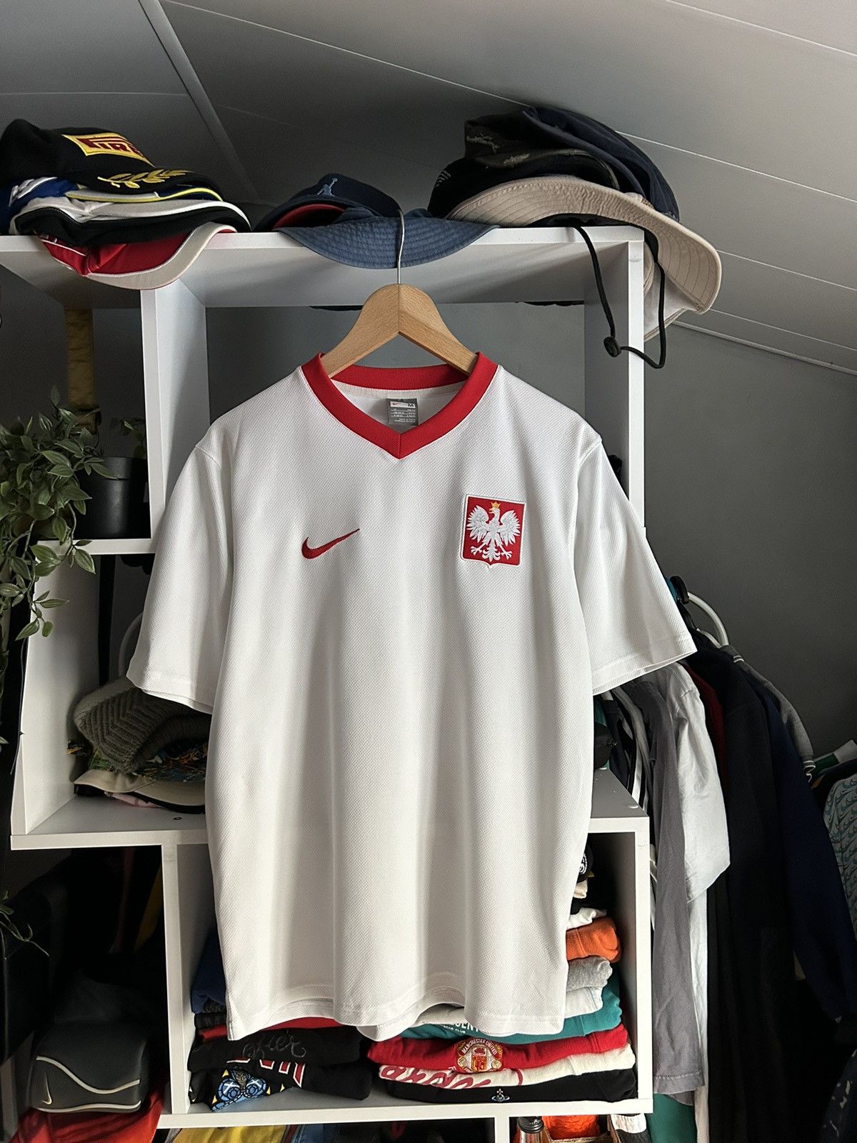 Nike × Vintage Vintage Poland Nike 2009/10 Home soccer jersey Size US M / EU 48-50 / 2 - 1 Thumbnail