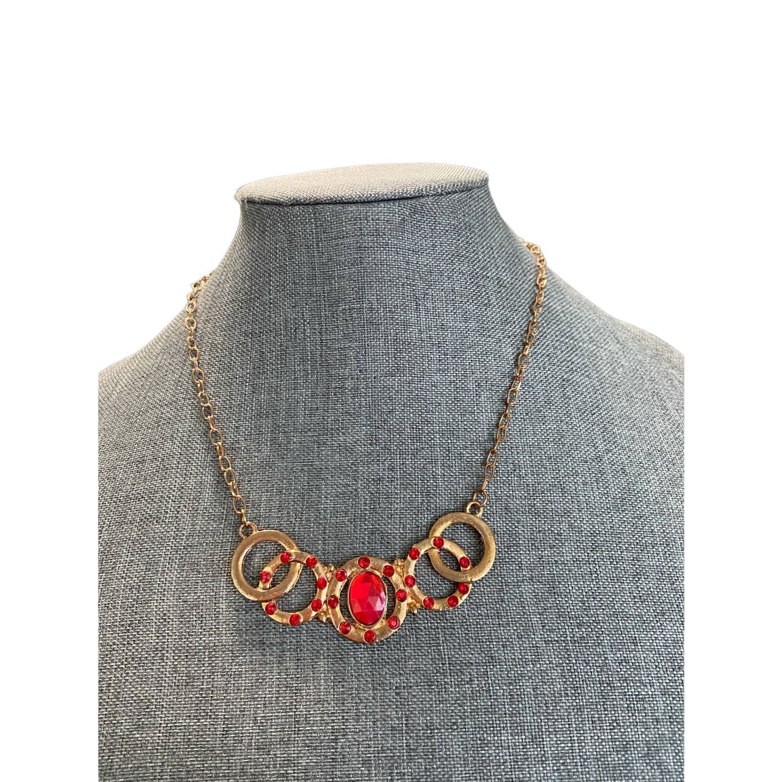 Other red rhinestone bib necklace gold tone Size ONE SIZE - 1 Thumbnail