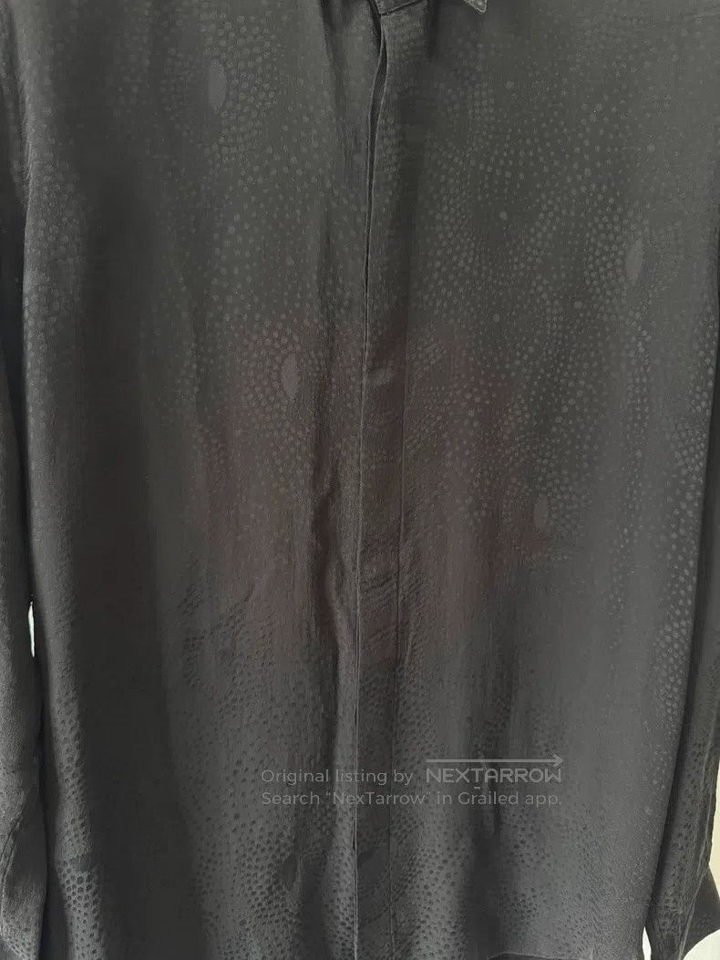 Saint Laurent Paris Saint Laurent Paris Starry Mulberry Silk Polka Dot Shirt Size XS / US 0-2 / IT 36-38 - 3 Thumbnail