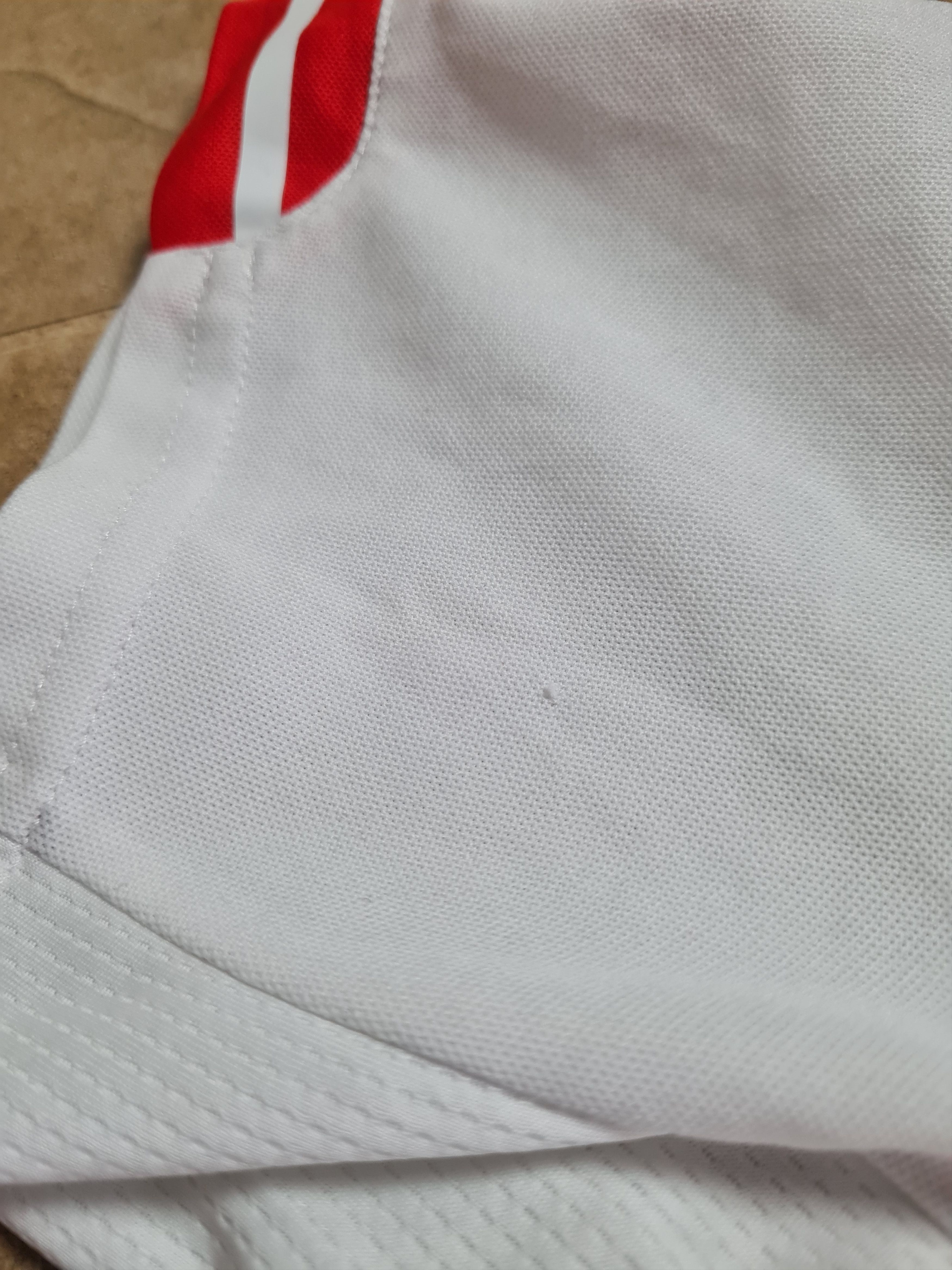 Puma Jersey Alexis Sanchez Arsenal London 2015 Puma Soccer Shirt Size US M / EU 48-50 / 2 - 24 Thumbnail
