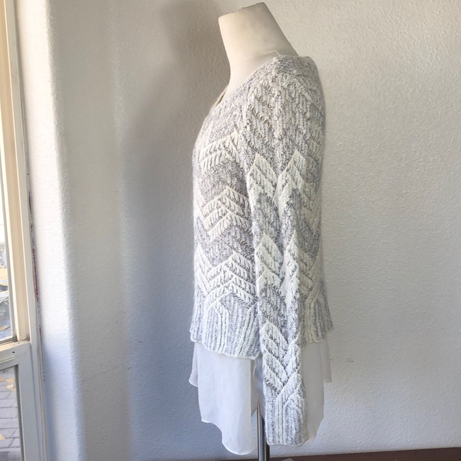 Lucky Brand Lucky Brand sweater wool blend faux layer silver accent Size S / US 4 / IT 40 - 2 Thumbnail