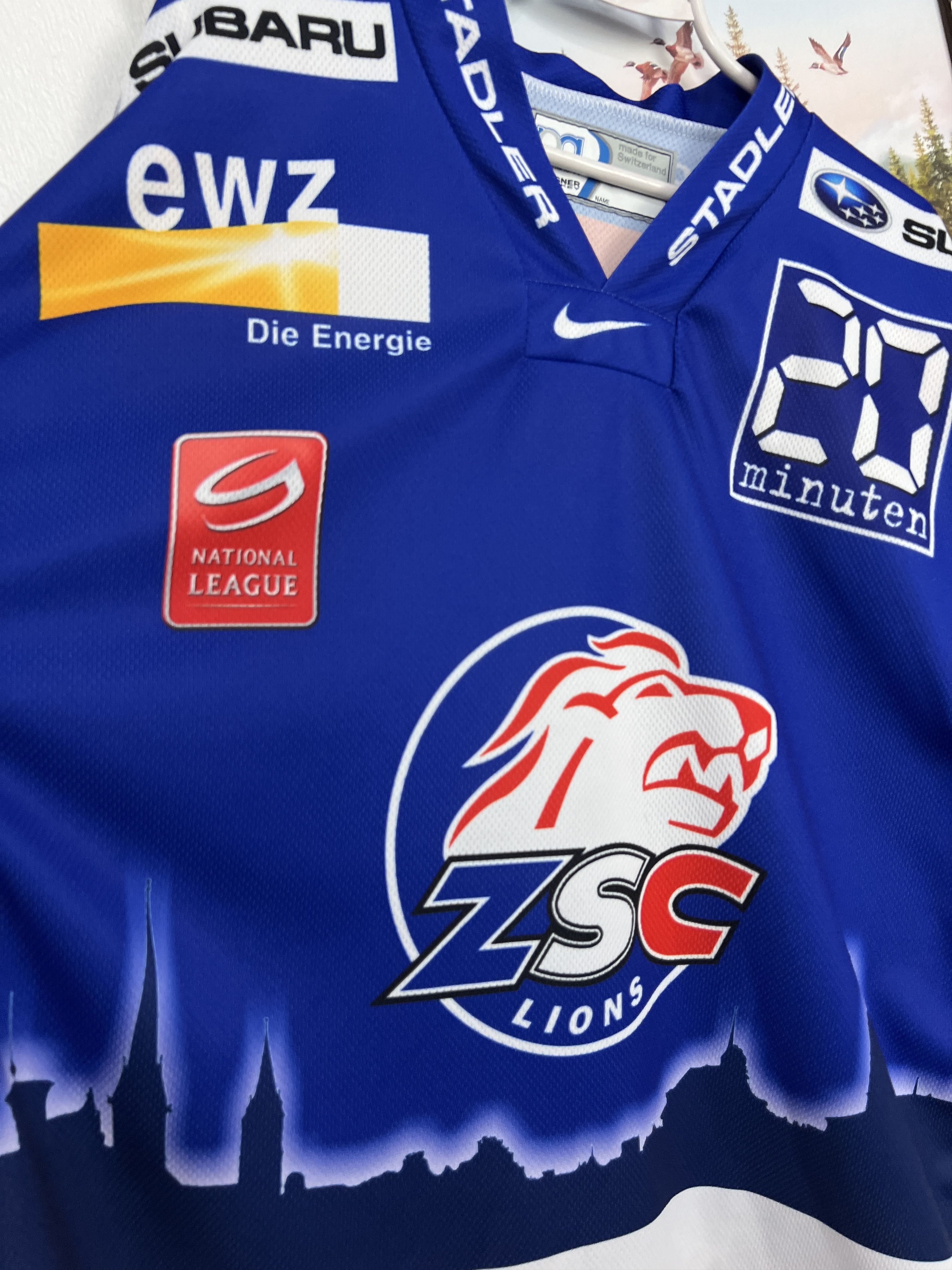 Nike Vintage ZSC Lions Hockey Jersey Switzerland Trikot Shirt Size US S / EU 44-46 / 1 - 3 Thumbnail
