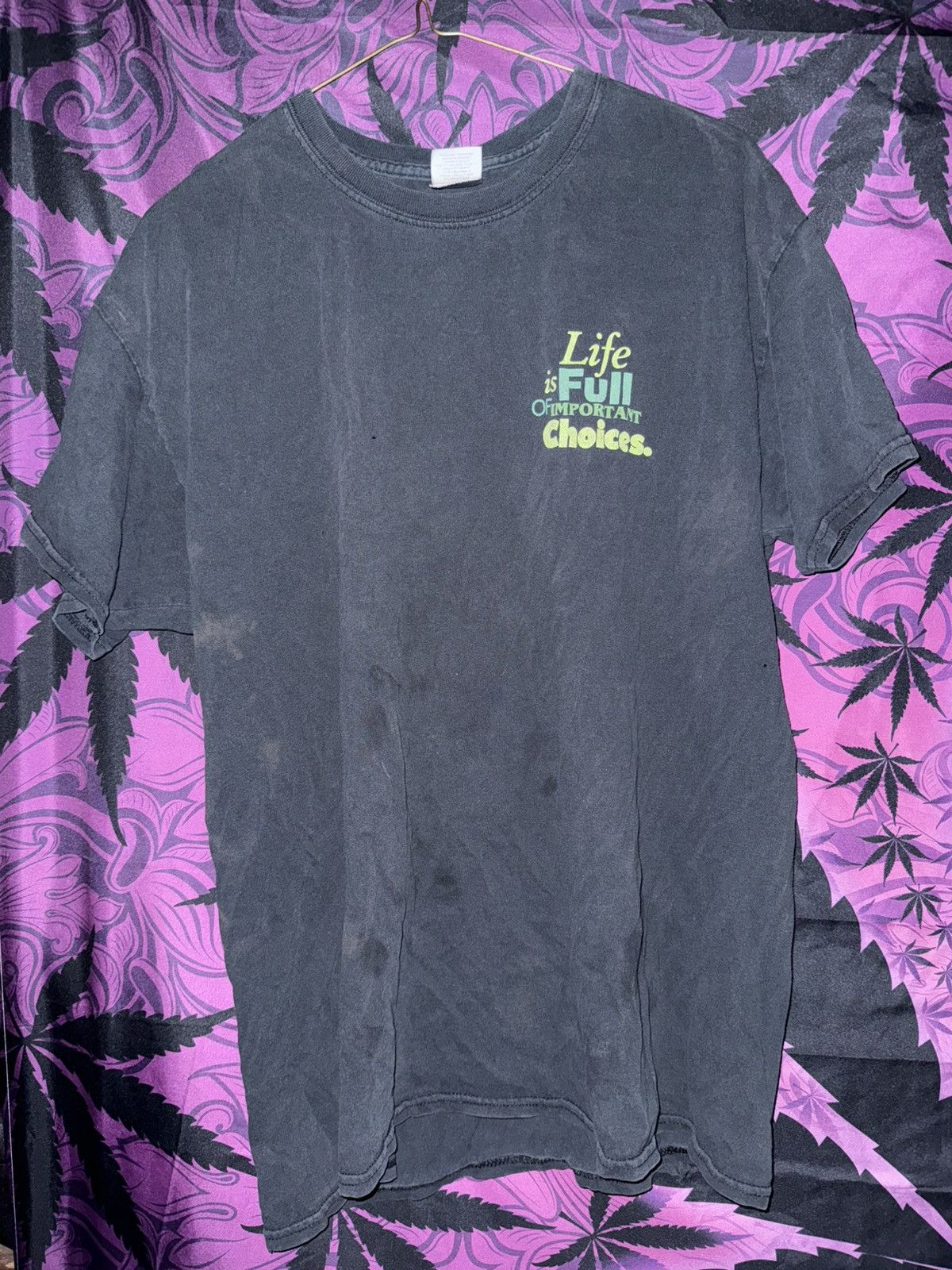 Vintage Vintage "Life Full of Choices" Cannabis Strain T-Shirt Size US L / EU 52-54 / 3 - 2 Thumbnail