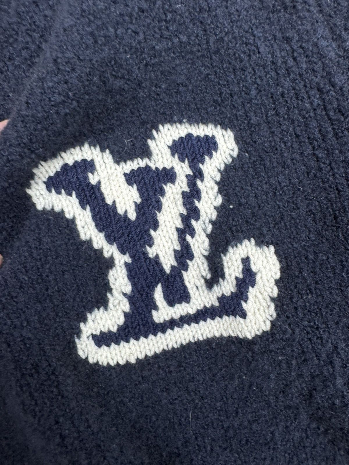 Louis Vuitton Louis Vuitton Cashmere knitted sweater Size US M / EU 48-50 / 2 - 4 Thumbnail