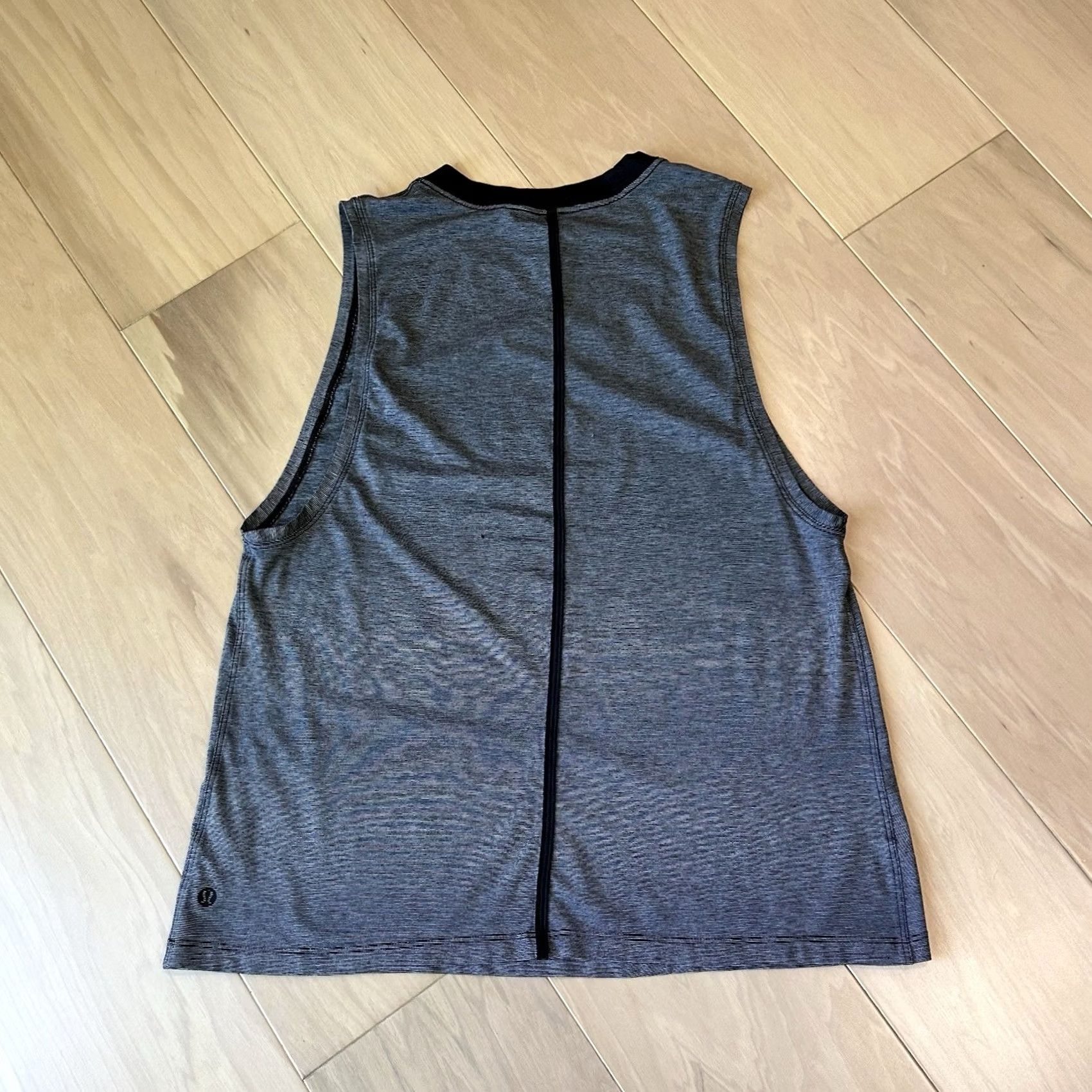 Lululemon Lululemon All Yours Boyfriend Tank Striped Top Women’s 6 Size M / US 6-8 / IT 42-44 - 2 Thumbnail