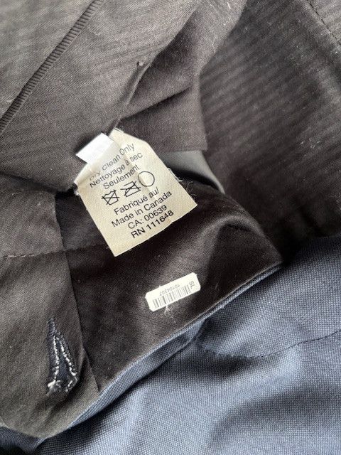 Other Sydney's Navy Blue Suit - size 40 (made in Canada) Size 40S - 4 Thumbnail