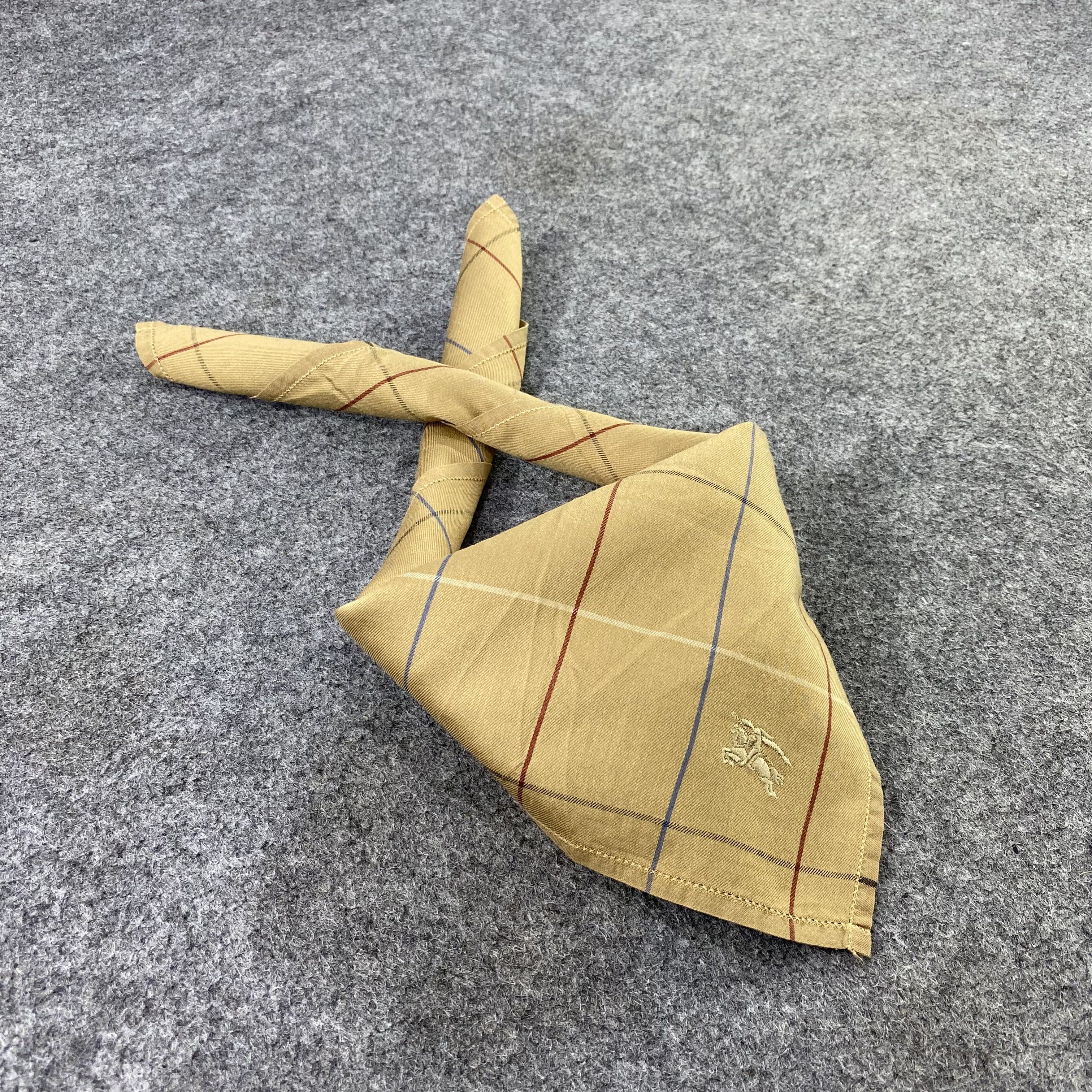 Burberry Burberry Handkerchief / Bandana / Neckerchief -B1048 Size ONE SIZE - 1 Thumbnail