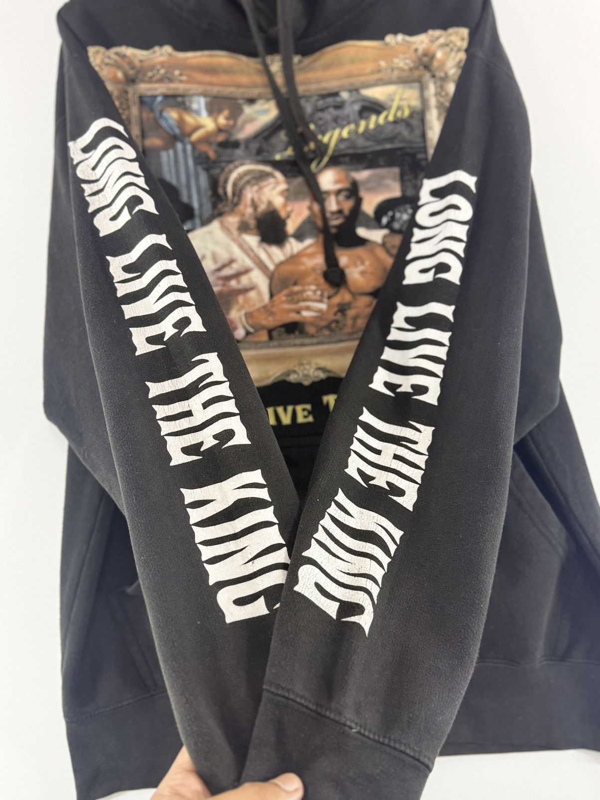 Band Tees 🔥 Lagendary Rappers Long Live the King Tupac Shakur Hoodie Size US M / EU 48-50 / 2 - 12 Thumbnail